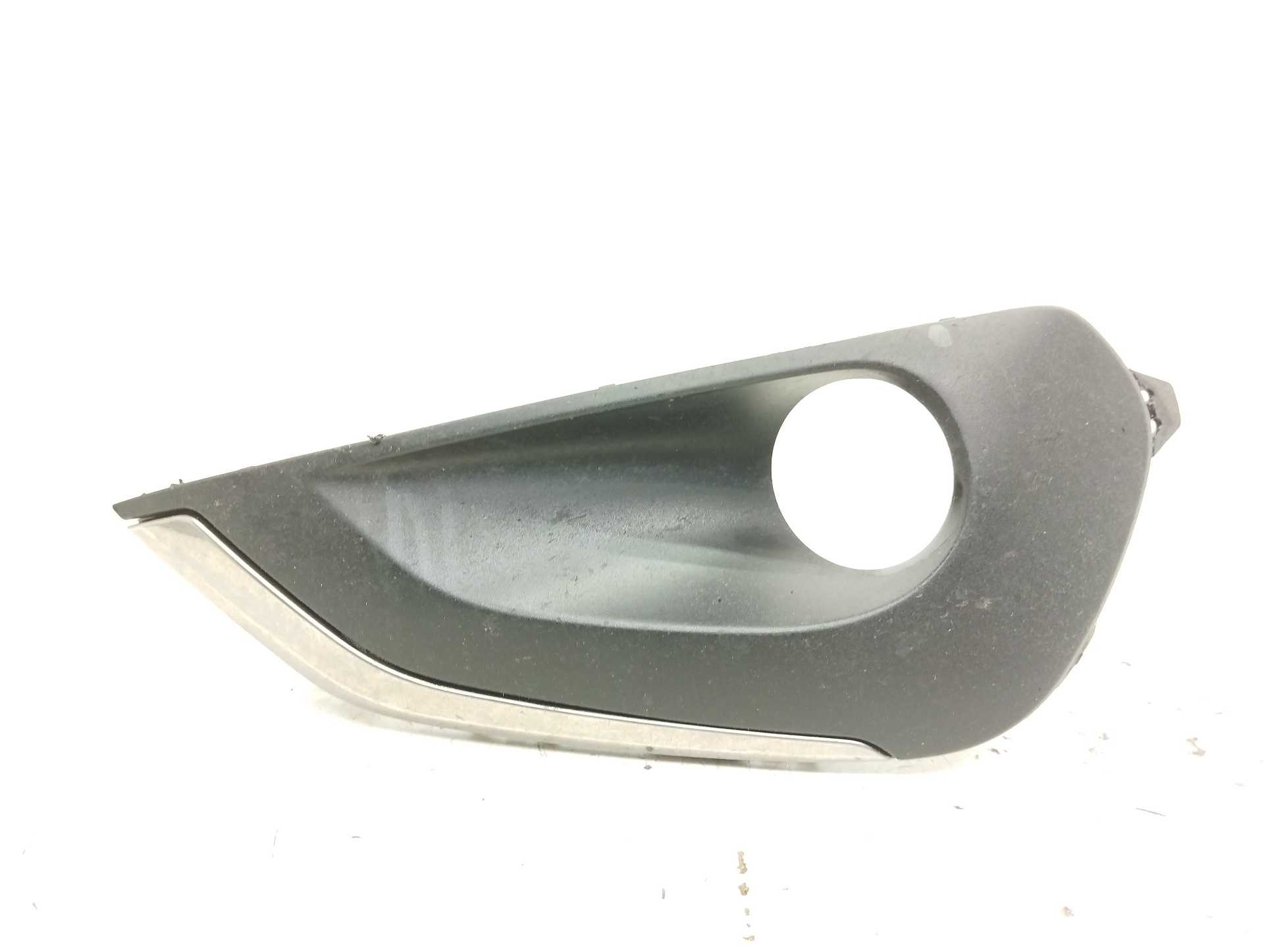 Recambio de embellecedor paragolpes delantero derecho para peugeot 208 style referencia OEM IAM 9810738177 1689321X 