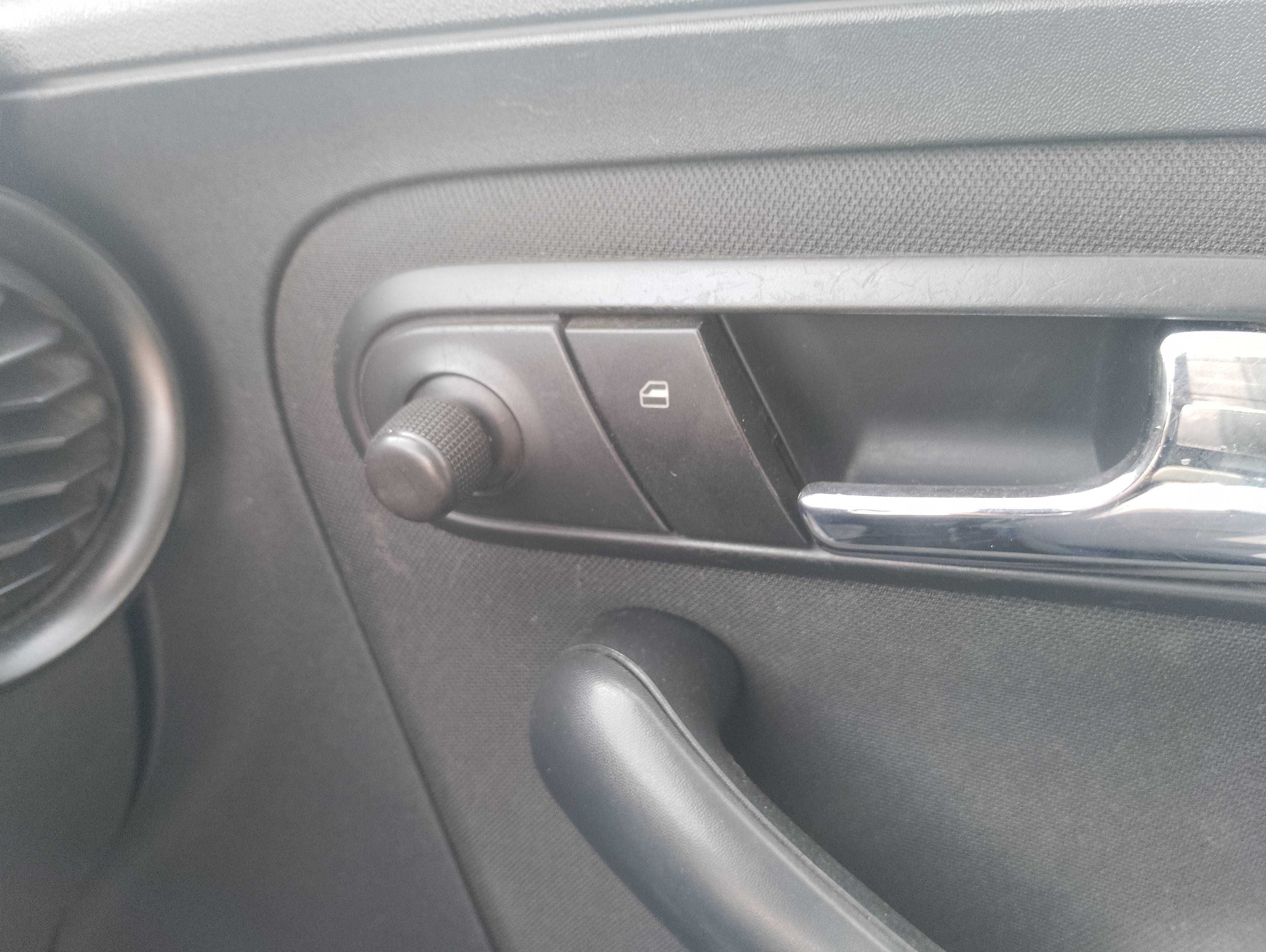 Recambio de mando elevalunas delantero derecho para seat ibiza (6l1) cool referencia OEM IAM   