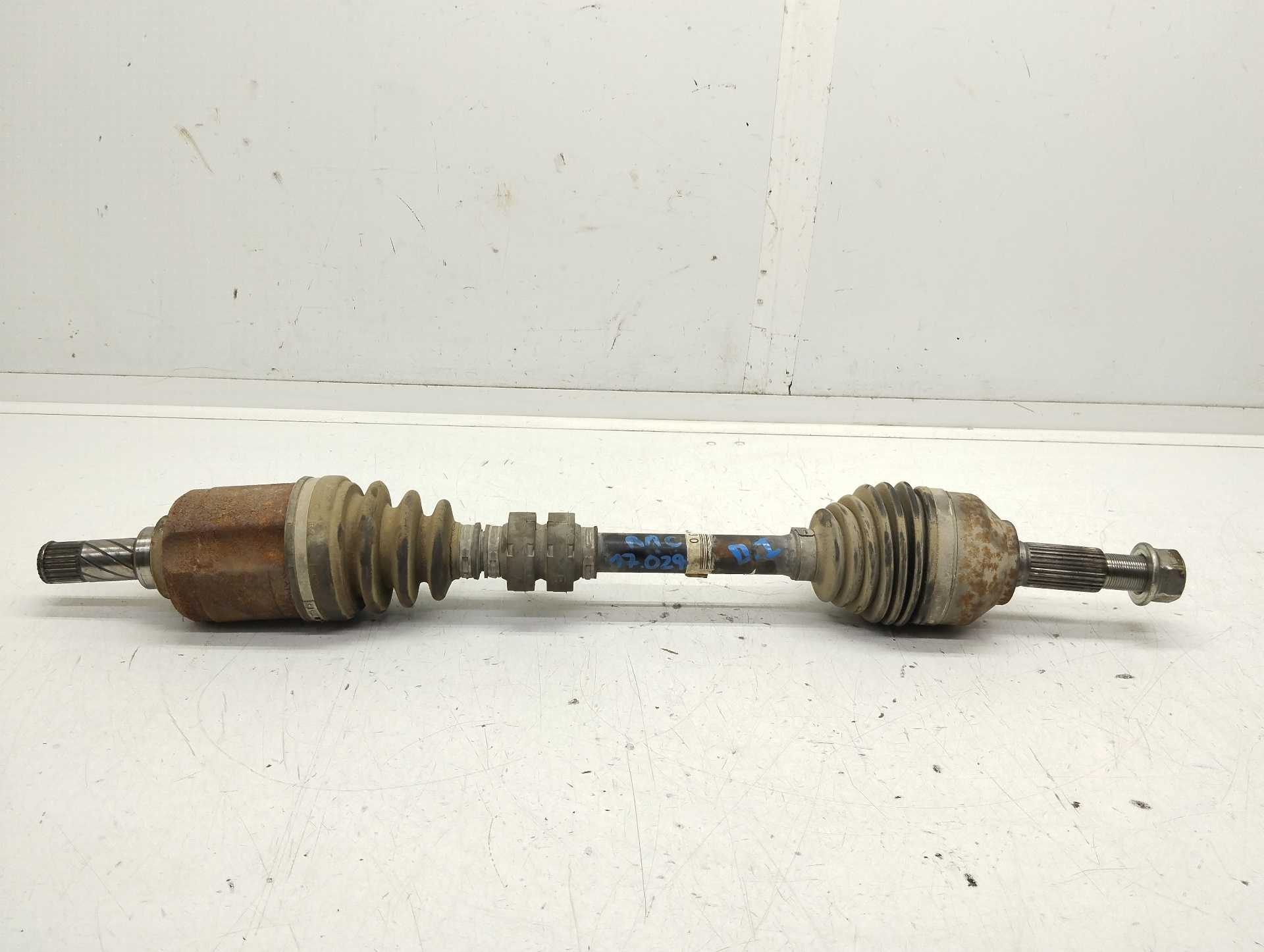 Recambio de transmision delantera izquierda para nissan qashqai (j10) acenta referencia OEM IAM 39101JD22B  