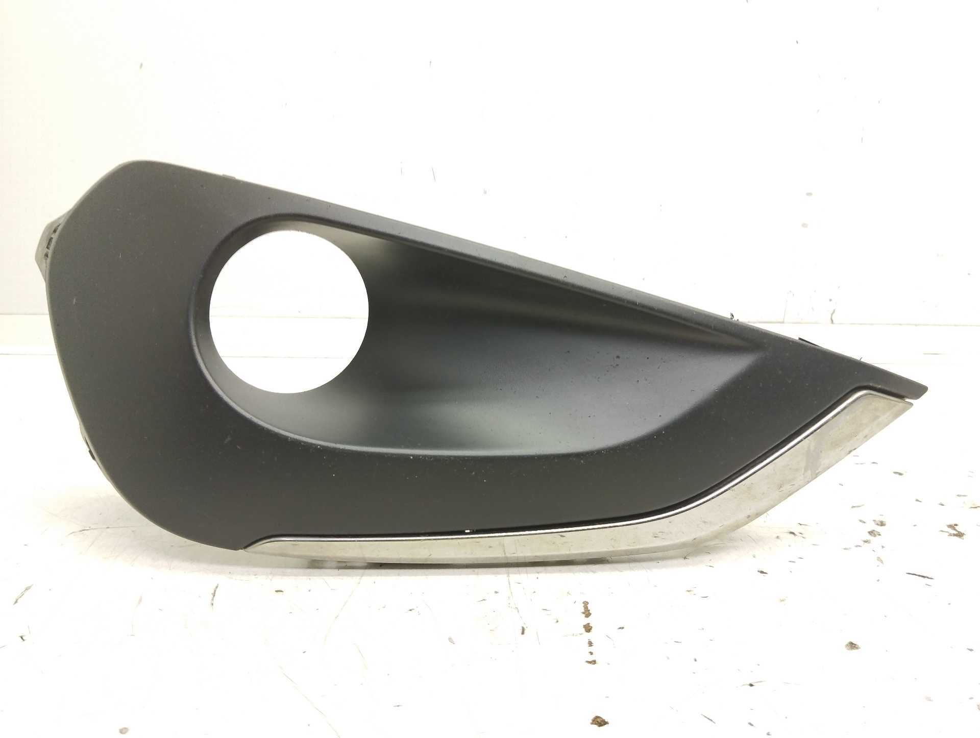 Recambio de embellecedor paragolpes delantero izquierdo para peugeot 208 style referencia OEM IAM 9810729877 1609864X 