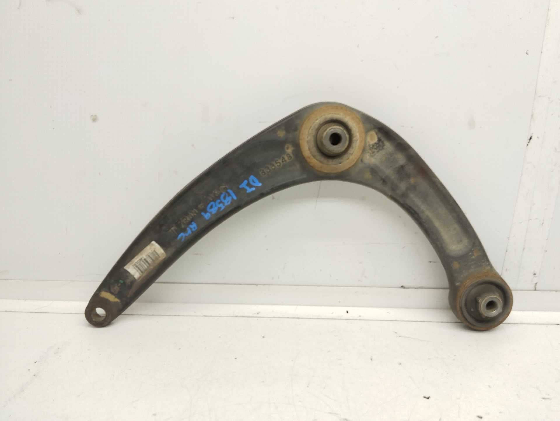 Recambio de brazo suspension inferior delantero izquierdo para citroën c4 lim. 1.6 hdi fap referencia OEM IAM   