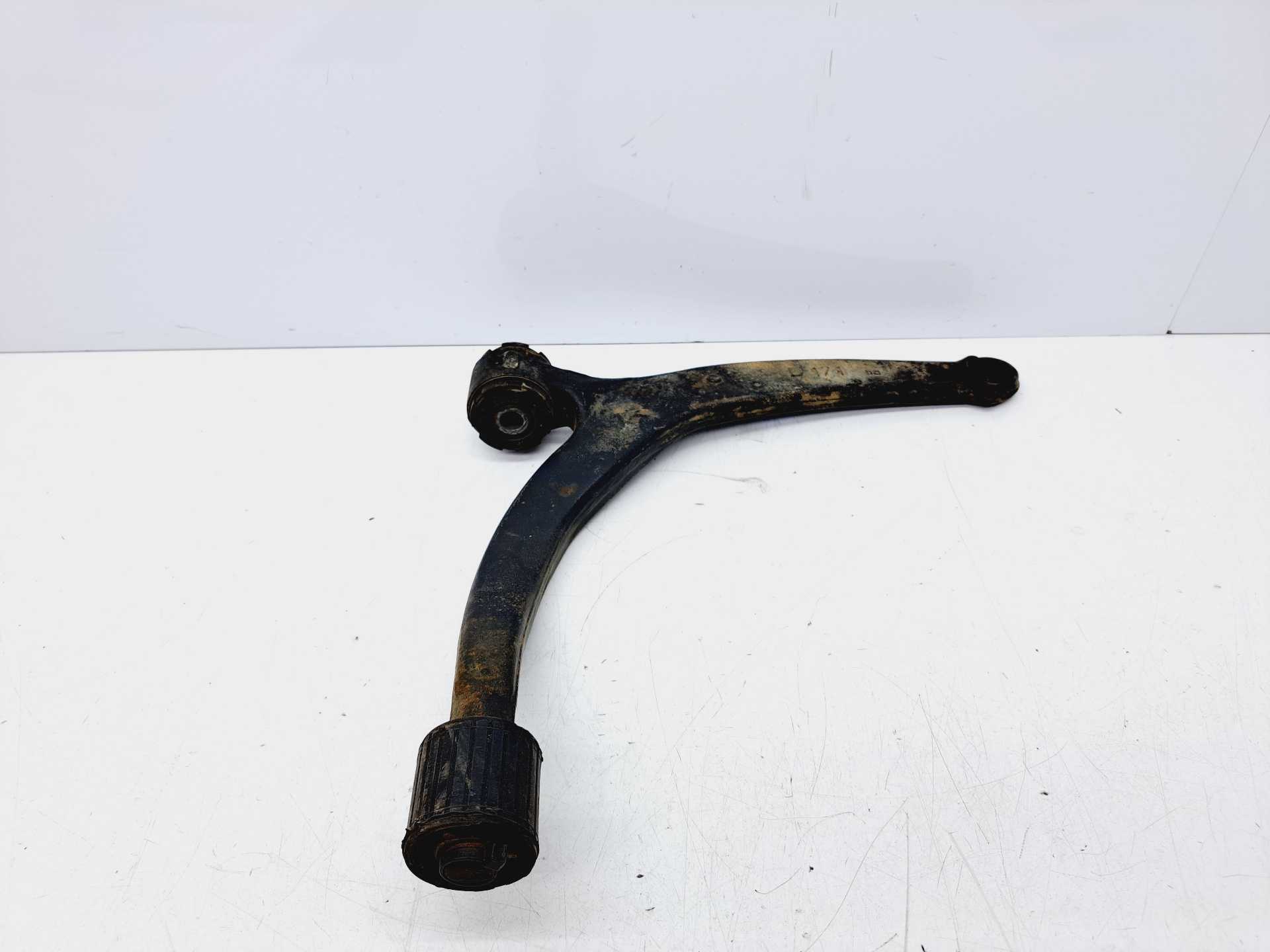 Recambio de brazo suspension inferior delantero derecho para peugeot 605 srdt referencia OEM IAM   