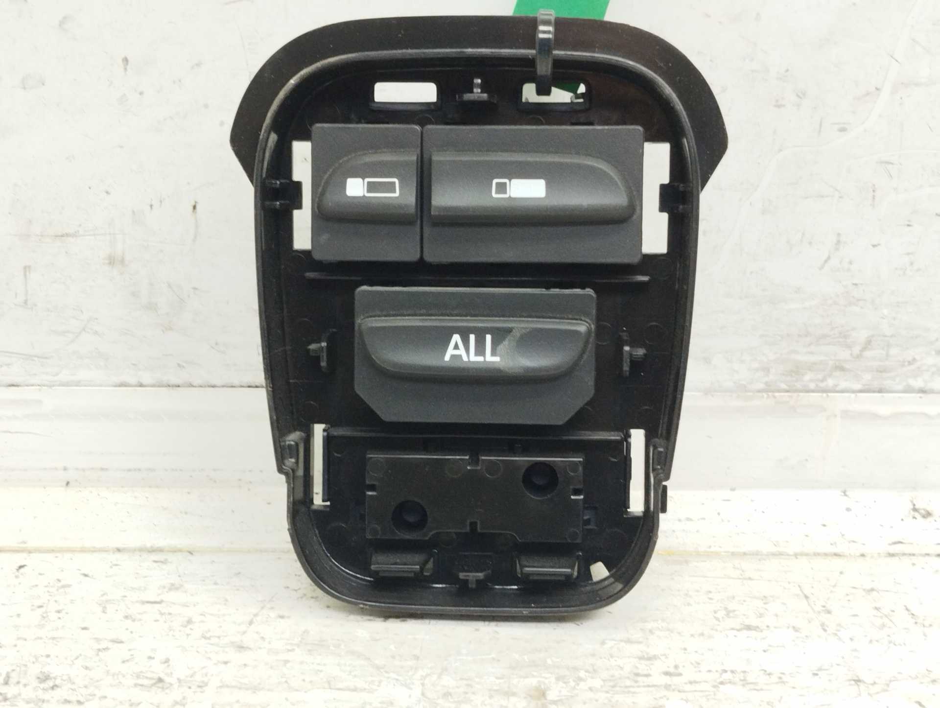 Recambio de mando multifuncion para renault scenic iv zen referencia OEM IAM 285M04440R  