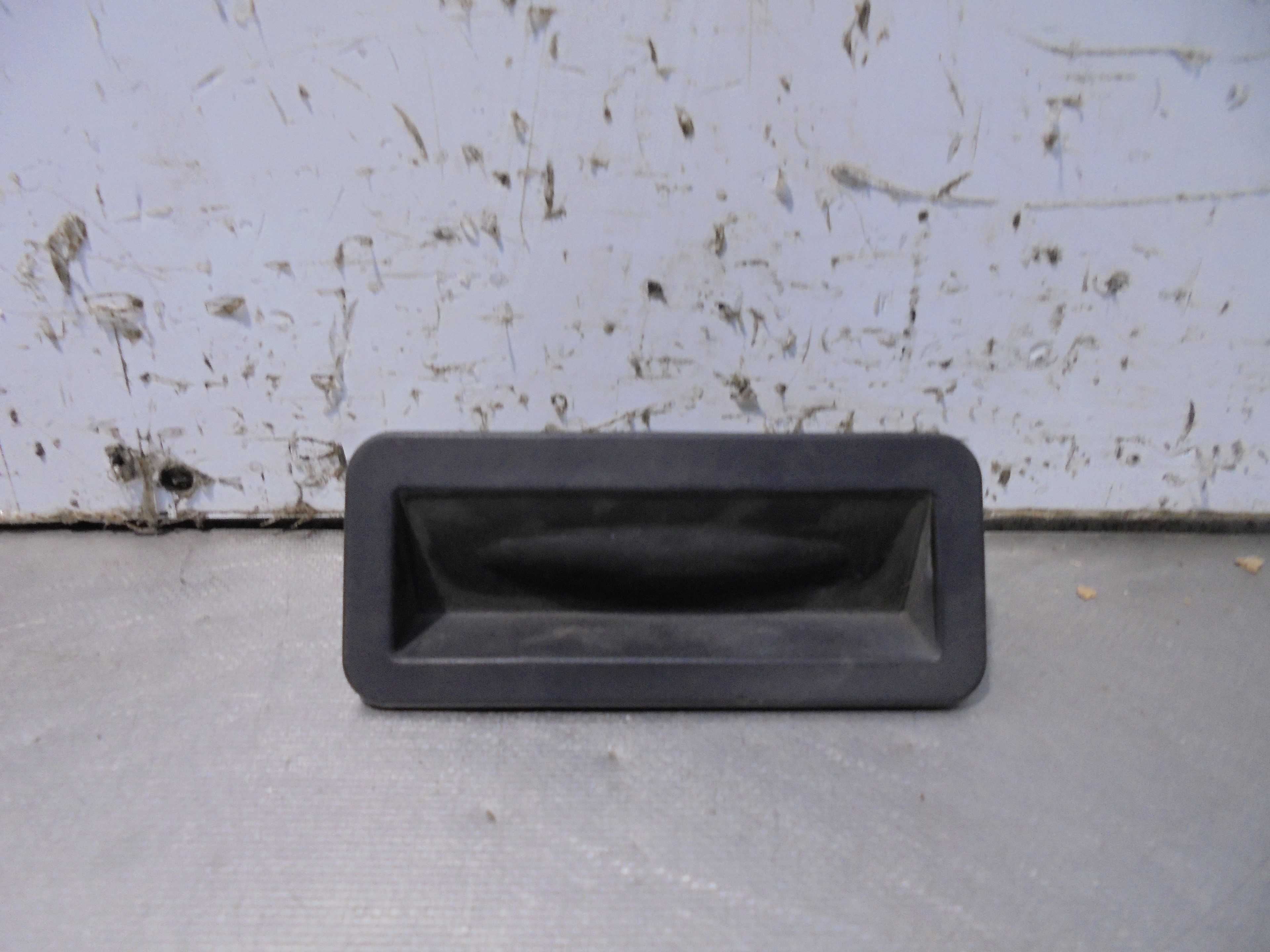 Recambio de maneta exterior porton para ford focus lim. (cb4) business referencia OEM IAM 6M5119B514AC  