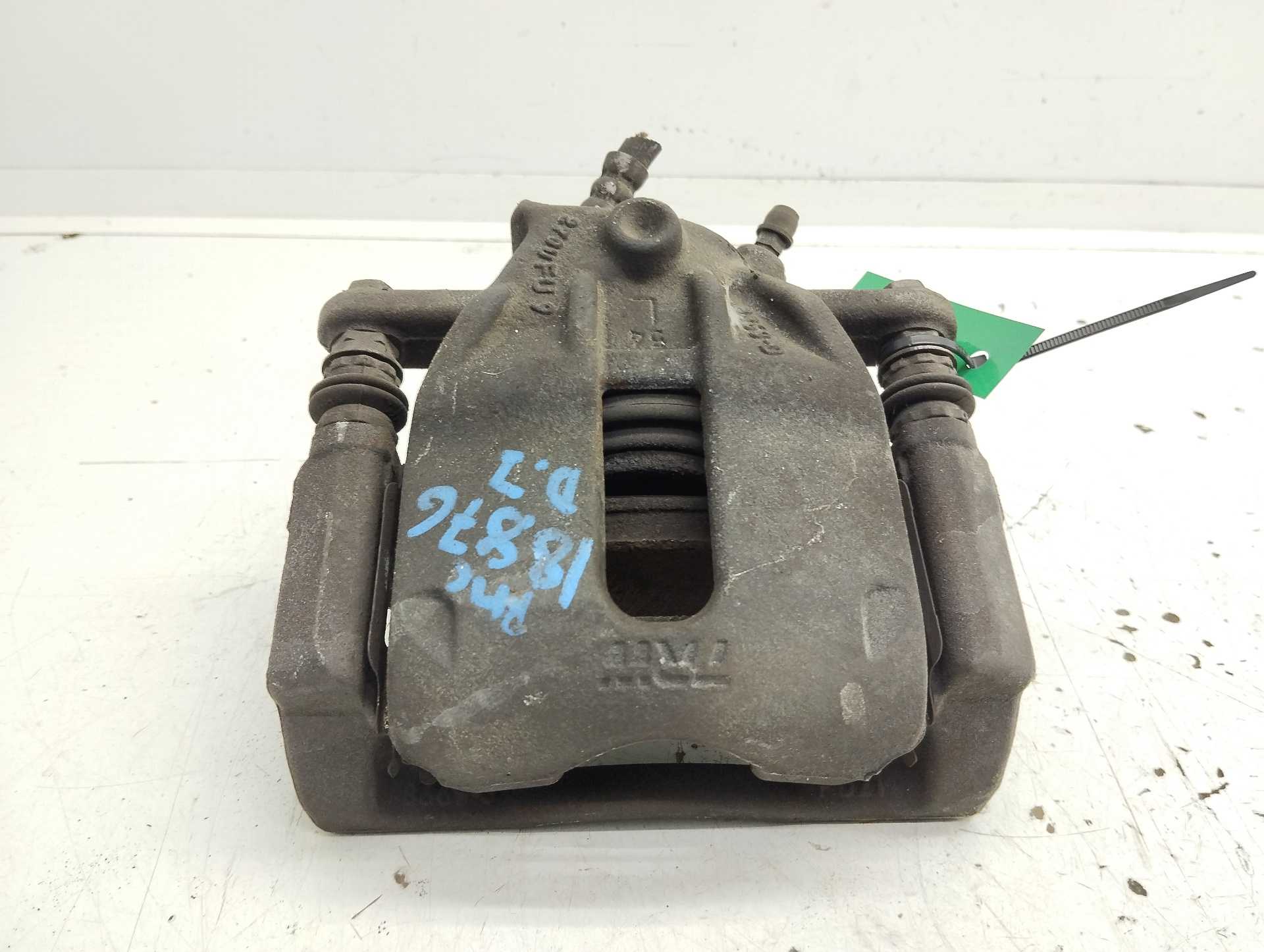 Recambio de pinza de freno delantera izquierda para renault clio iv zen referencia OEM IAM 8863D 7701208332 