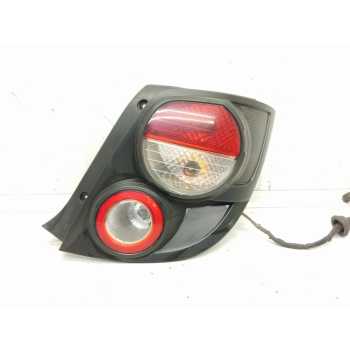 PILOTO TRASERO DERECHO 96830976 