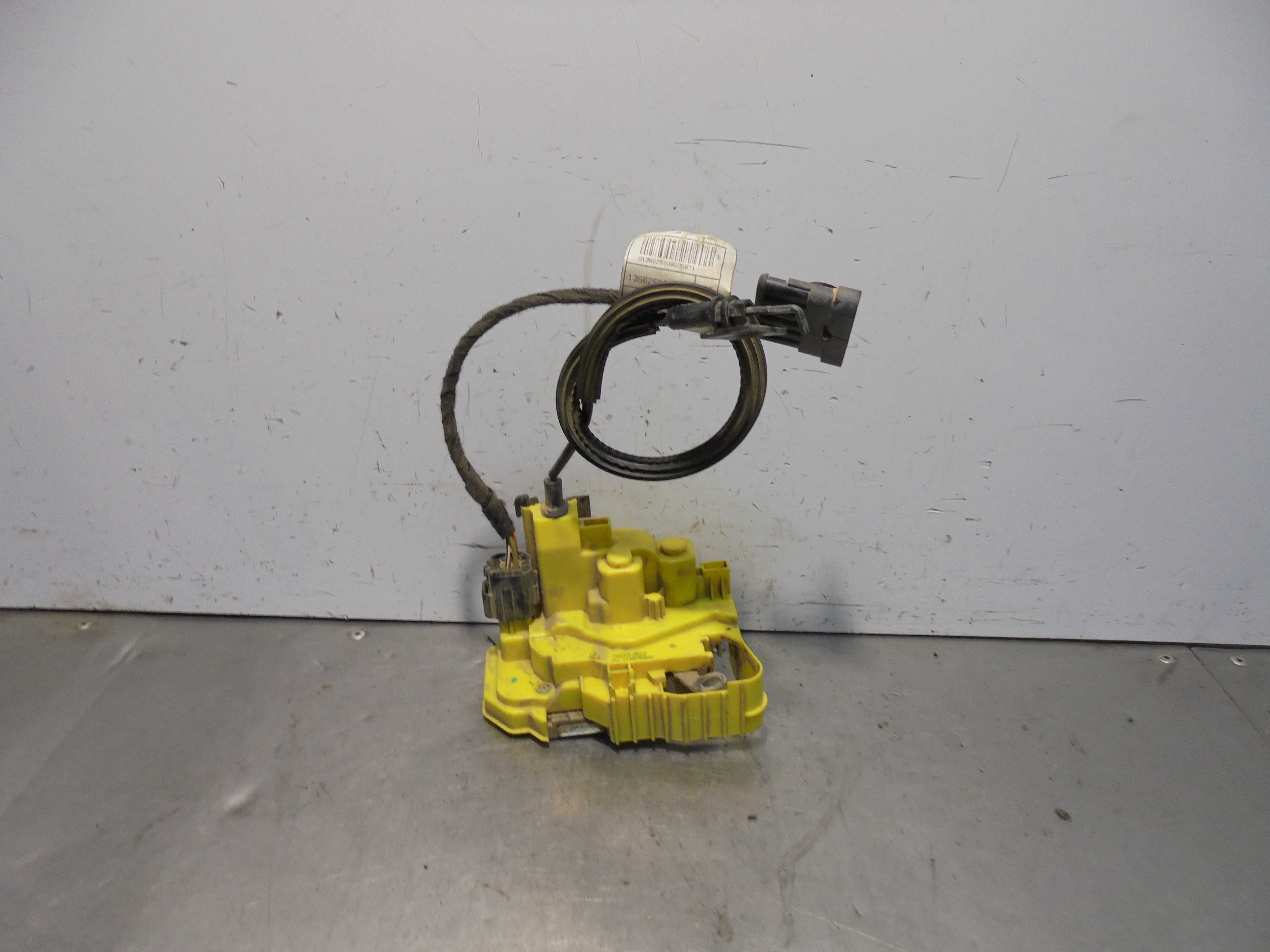Recambio de cerradura puerta lateral derecha para citroën nemo sx referencia OEM IAM Y10C032PCLD  