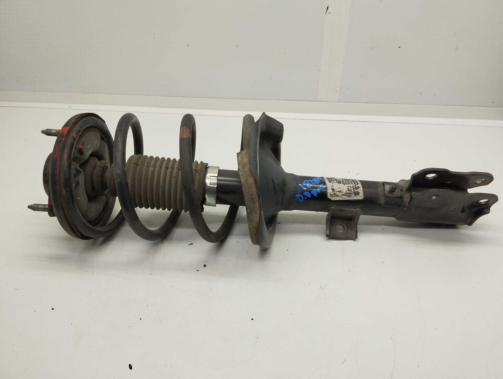 Recambio de amortiguador delantero derecho para mitsubishi outlander (cw0) 2.0 di-d intense referencia OEM IAM   