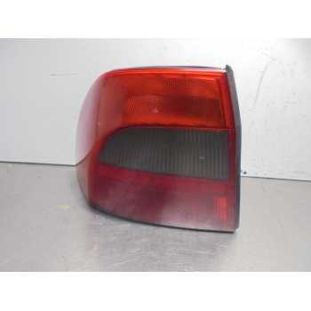 Recambio de piloto trasero izquierdo para opel vectra b berlina referencia OEM IAM 62144 YORKA 