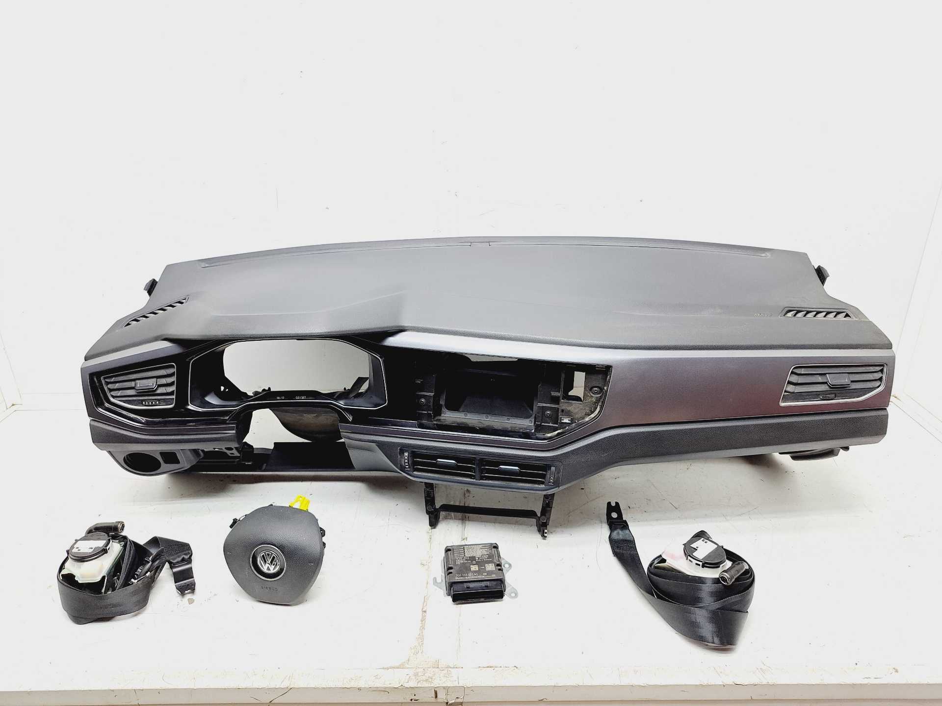 Recambio de kit airbag para volkswagen polo 1.0 tsi referencia OEM IAM 2Q0959655AG 2G0880201AC 6F0880204D
