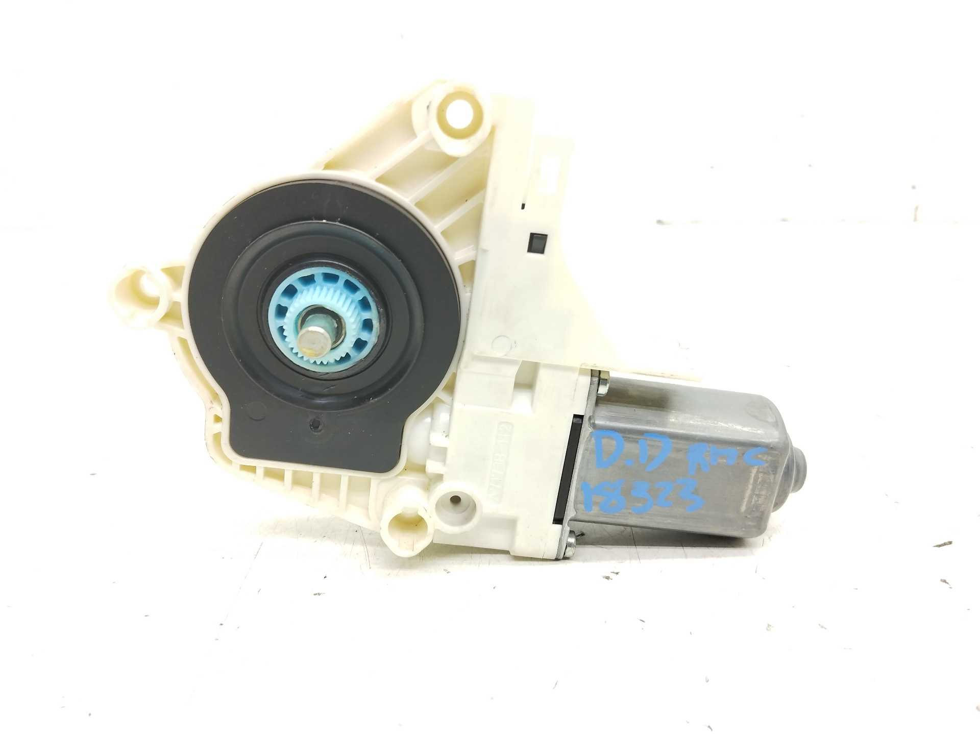 Recambio de motor elevalunas delantero derecho para audi q3 (8ug) attraction referencia OEM IAM 8K0959802B 1036919809201 