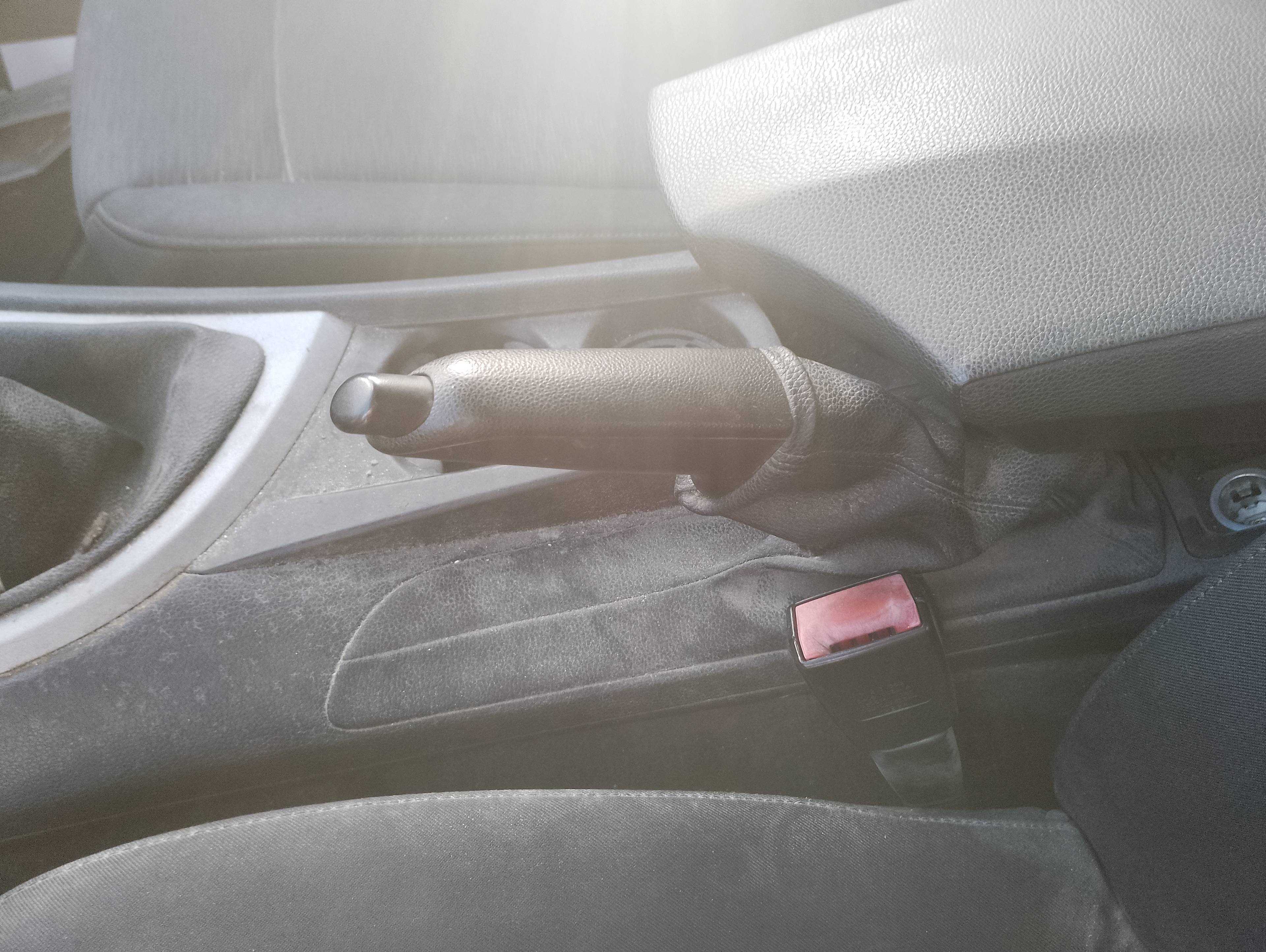 Recambio de palanca freno para bmw serie 1 berlina (e81/e87) 118d referencia OEM IAM   