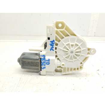 MOTOR ELEVALUNAS TRASERO DERECHO 8K0959812A 1036919813201 
