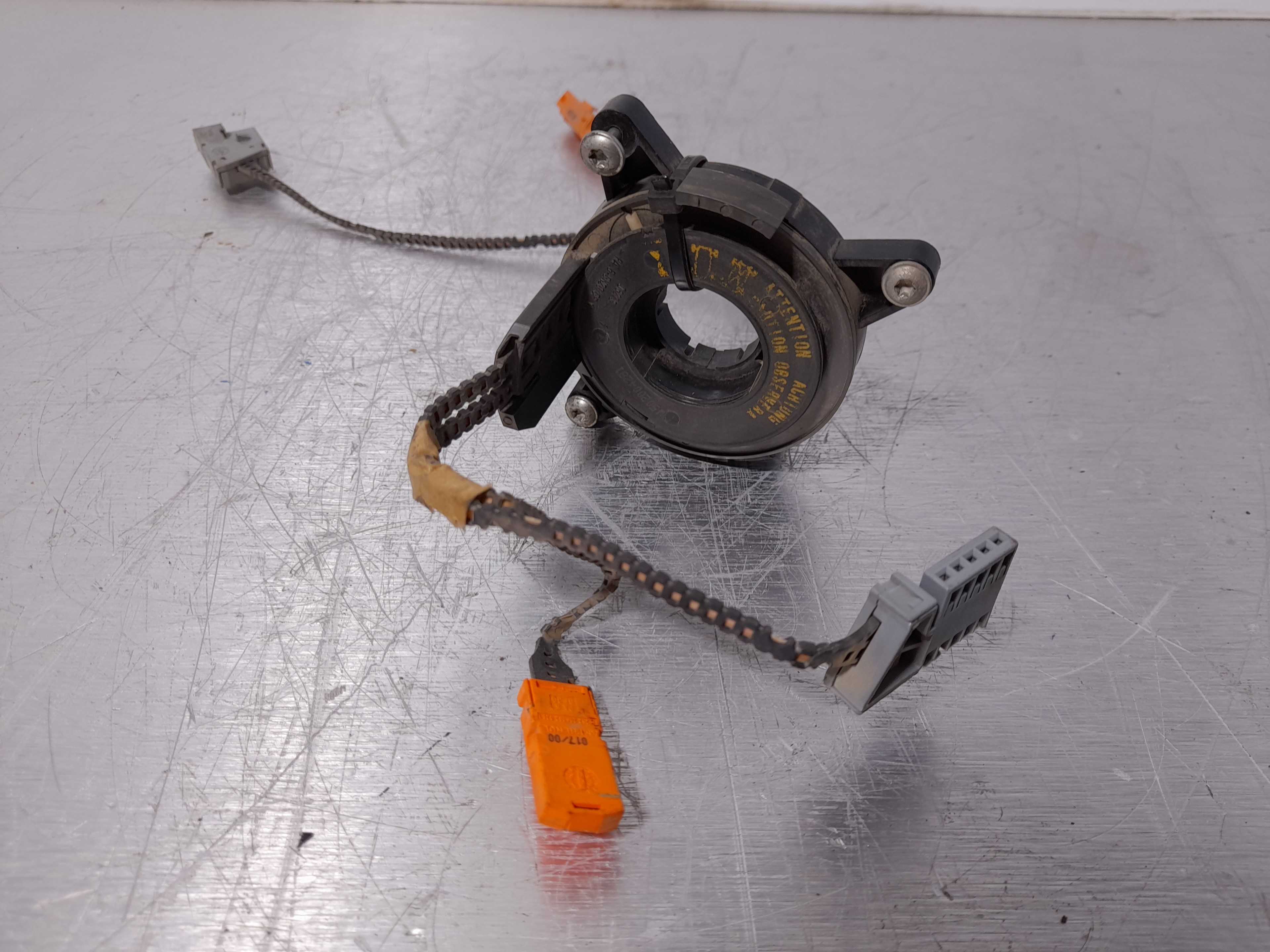 Recambio de anillo airbag para peugeot 206 berlina xr referencia OEM IAM 1502004281  