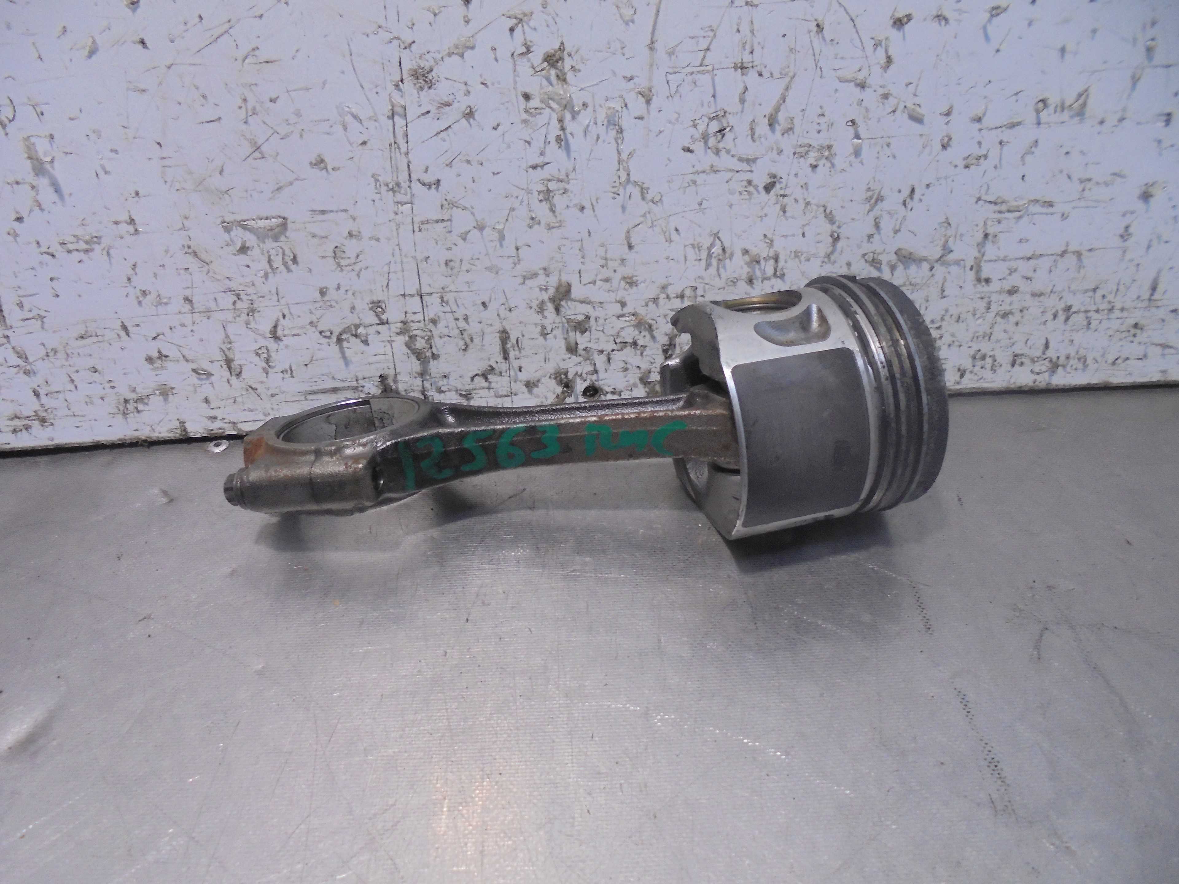 Recambio de biela para volkswagen caddy ka/kb (2k) furg. referencia OEM IAM   