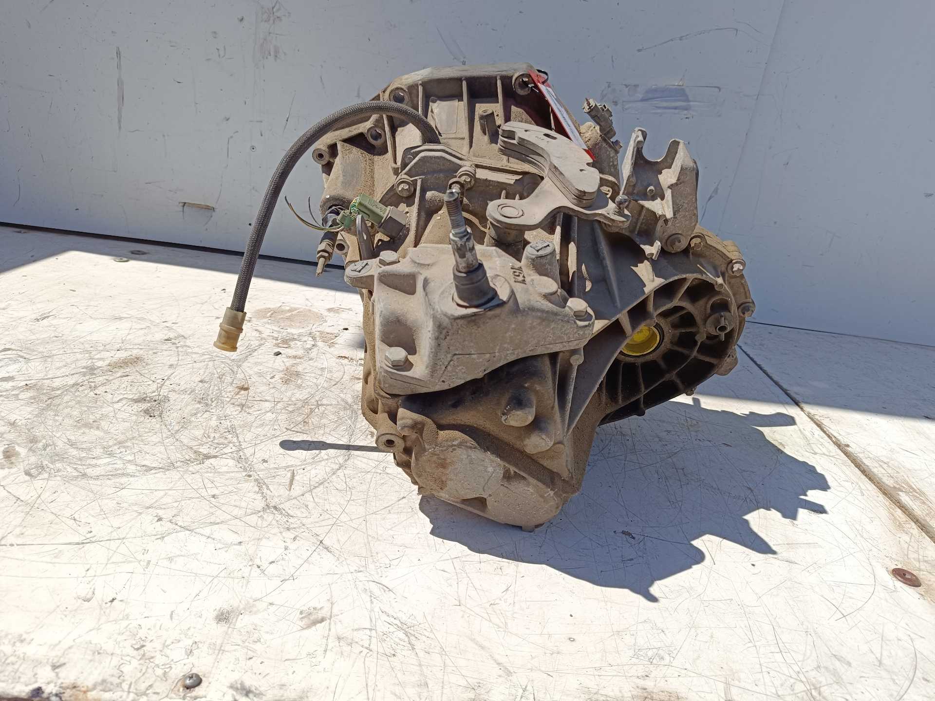 Recambio de caja cambios para renault megane ii berlina 5p referencia OEM IAM TL4 A  