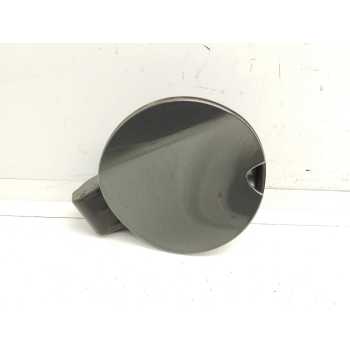 Recambio de tapa exterior combustible para peugeot 208 style referencia OEM IAM 9673905980 96547501 