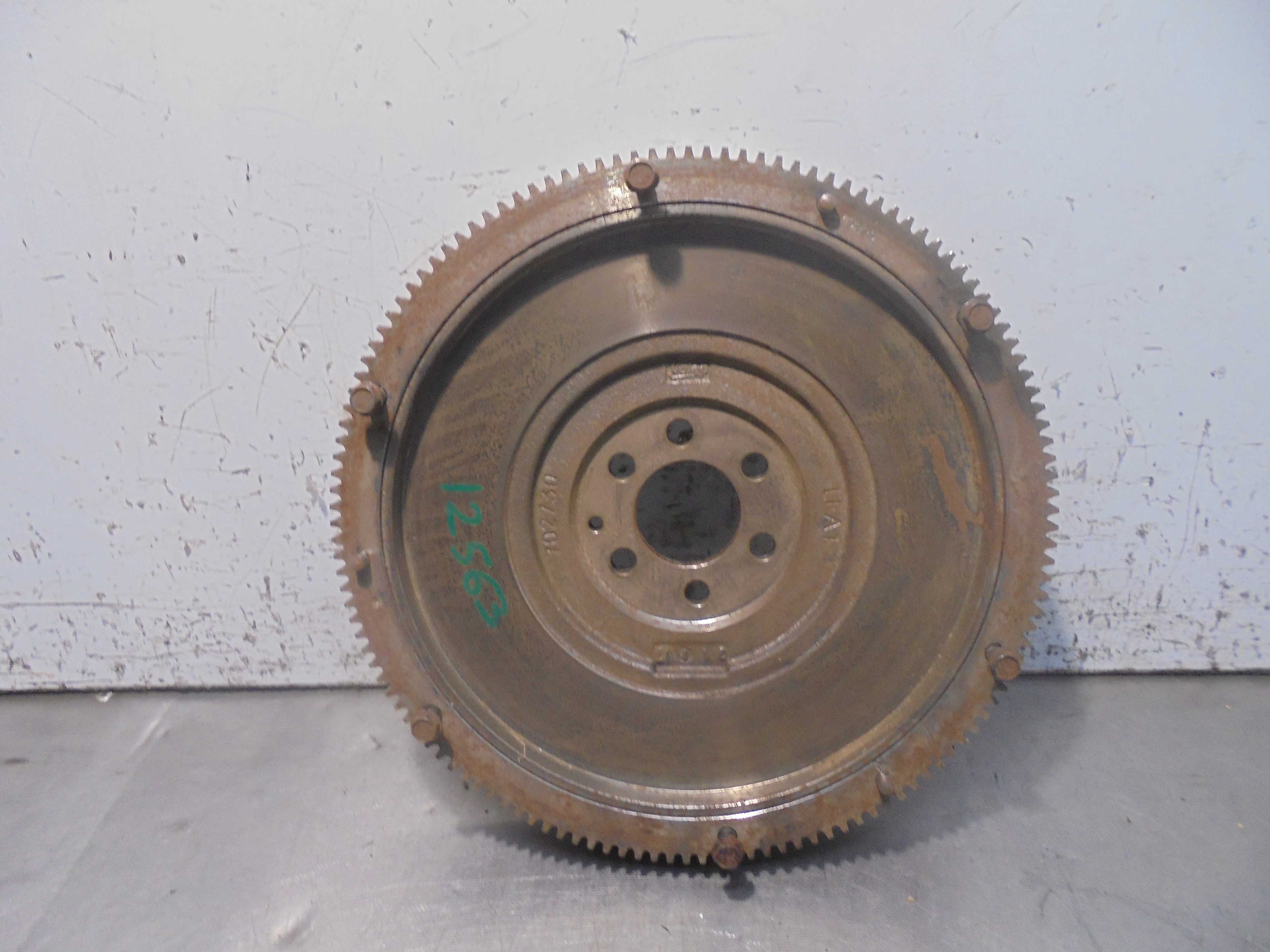 Recambio de volante motor para volkswagen caddy ka/kb (2k) furg. referencia OEM IAM   