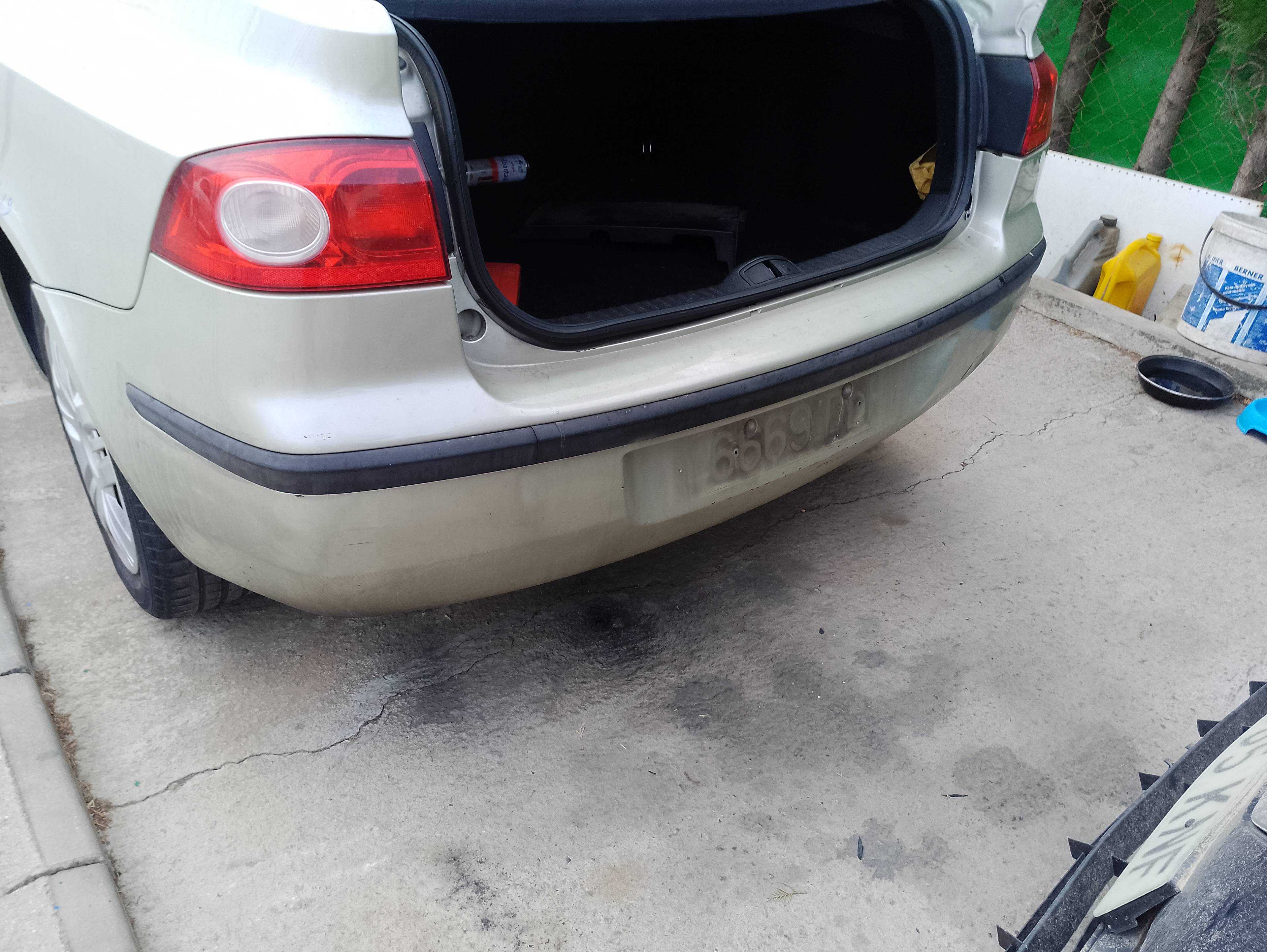 Recambio de paragolpes trasero para renault laguna ii (bg0) authentique referencia OEM IAM   