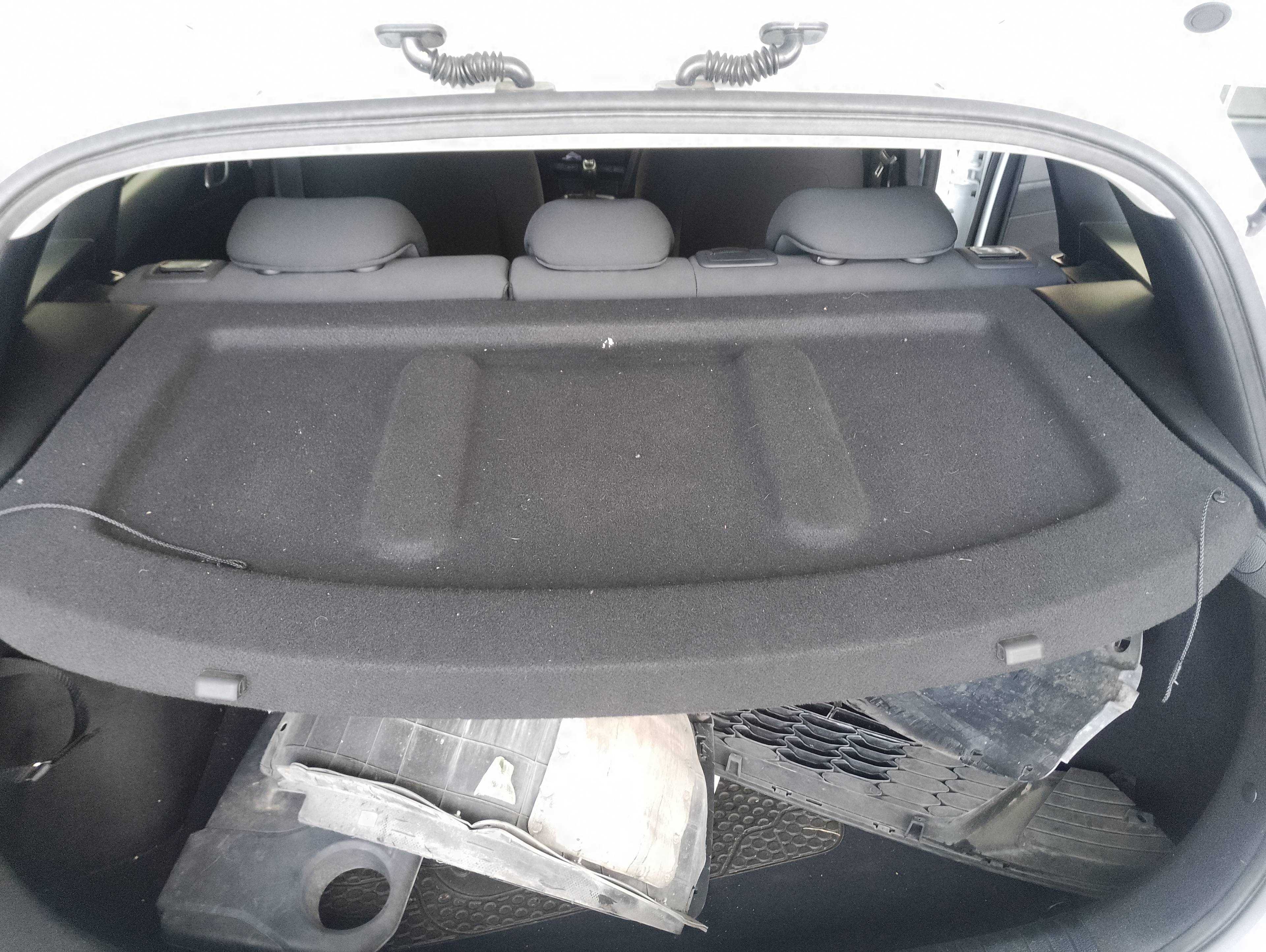 Recambio de bandeja trasera para kia ceed concept referencia OEM IAM   