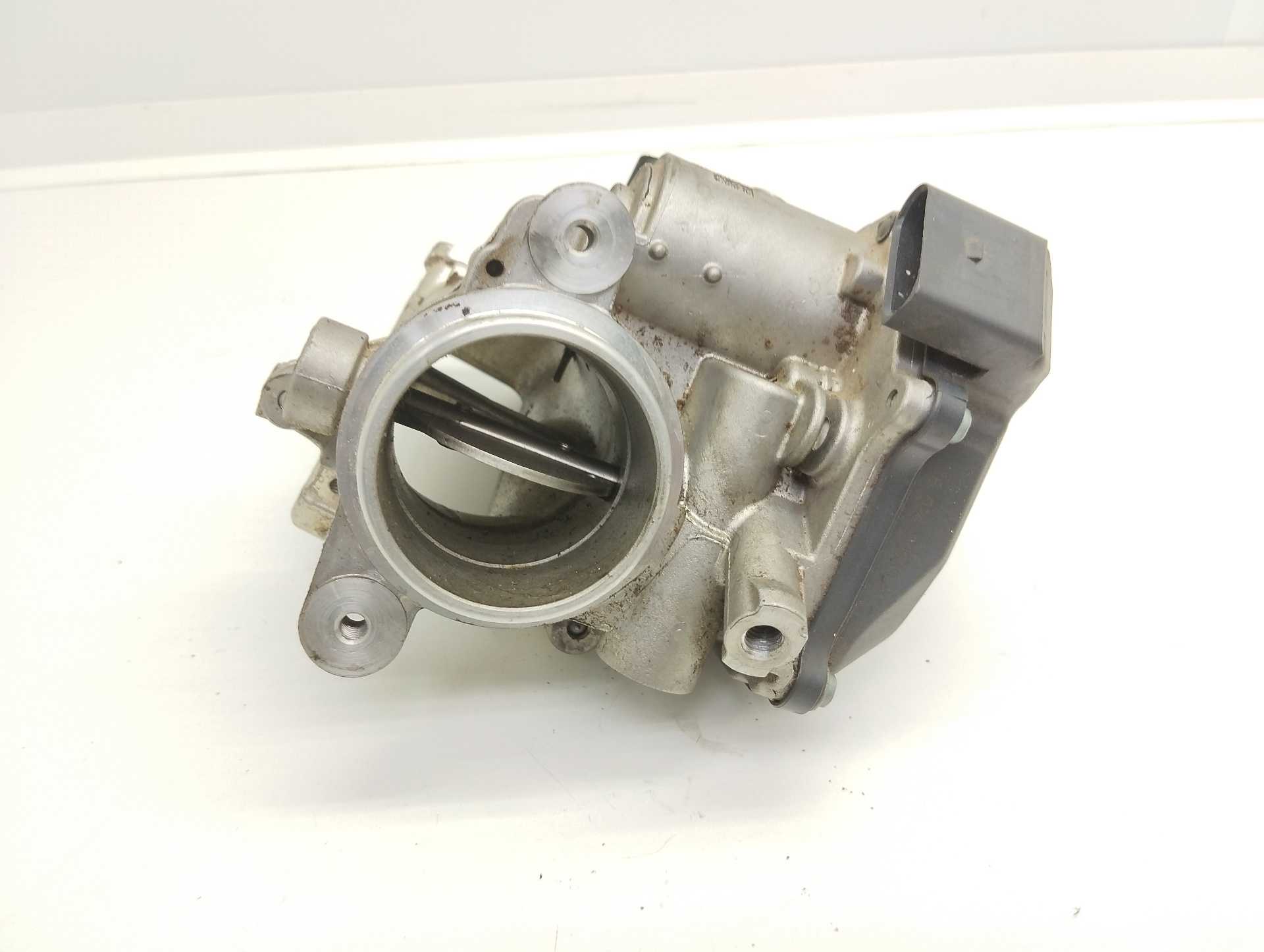 Recambio de caja mariposa para seat leon (5f1) fr referencia OEM IAM 04L131501 VALEO 