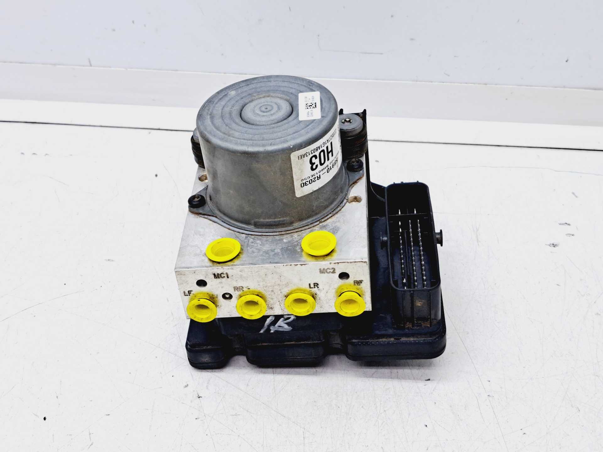 Recambio de abs para kia sportage 1.6 referencia OEM IAM 58910R2030 MANDO 