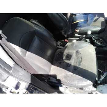 ASIENTO DELANTERO DERECHO 