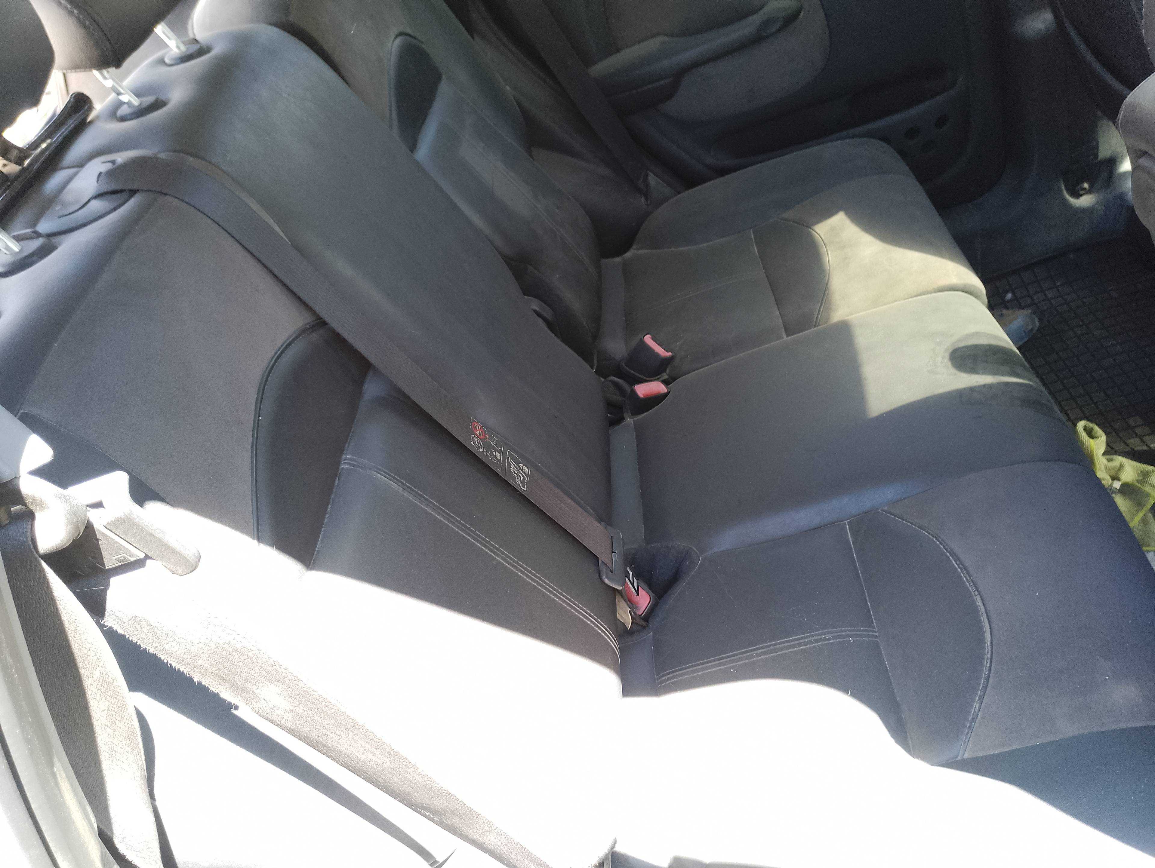 Recambio de asientos traseros para chrysler pt cruiser (pt) referencia OEM IAM   