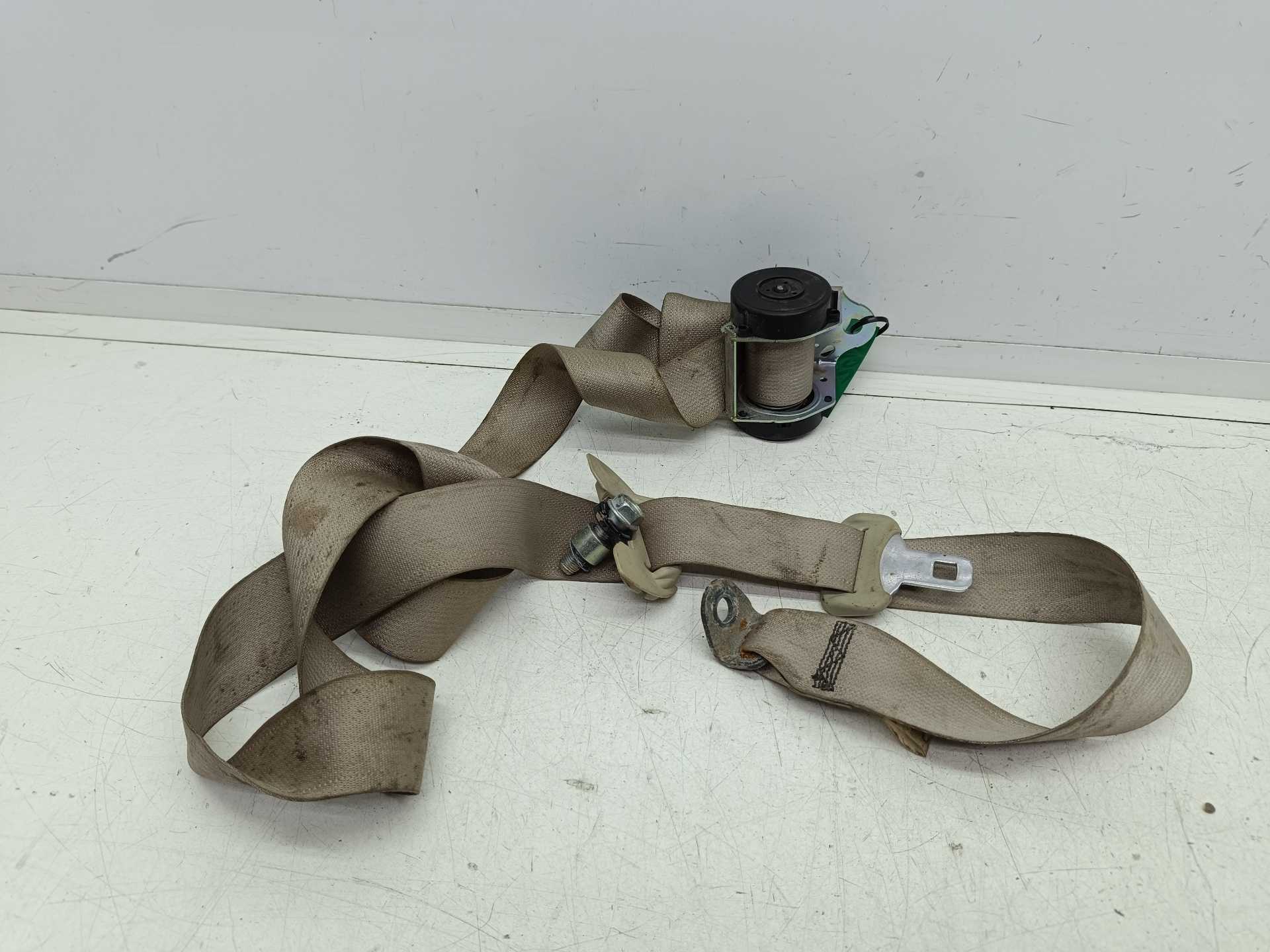 Recambio de cinturon seguridad trasero izquierdo para mitsubishi outlander (cw0) 2.0 di-d intense referencia OEM IAM 609213900  