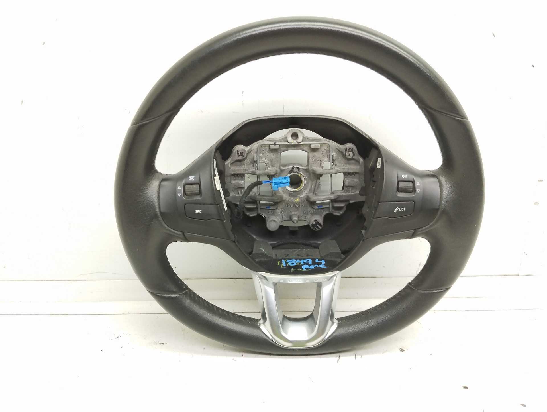 Recambio de volante para peugeot 208 style referencia OEM IAM 98084115ZD 2638265F DELPHI