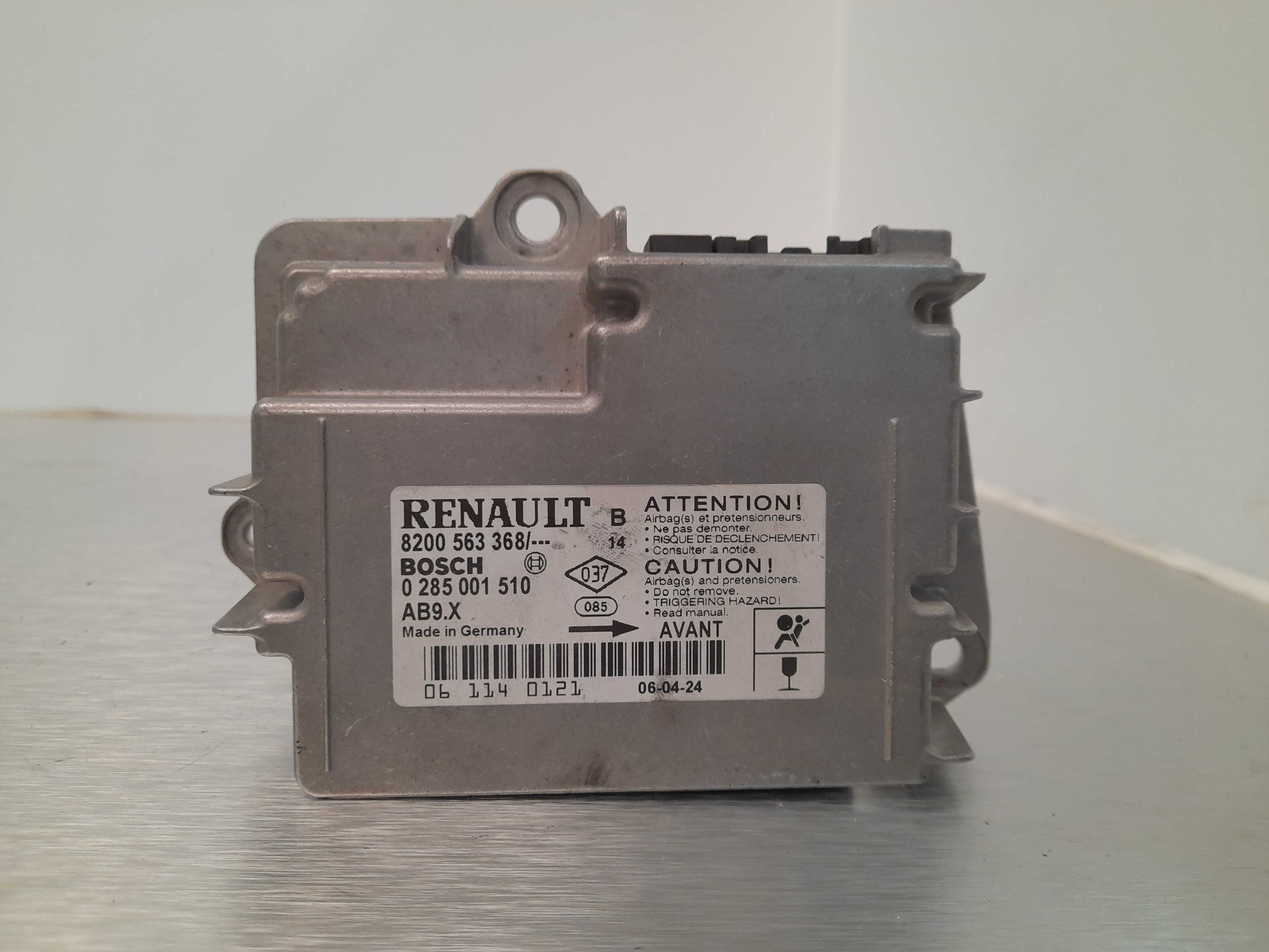 Recambio de centralita airbag para renault clio iii authentique referencia OEM IAM 8200563368 BOSCH 