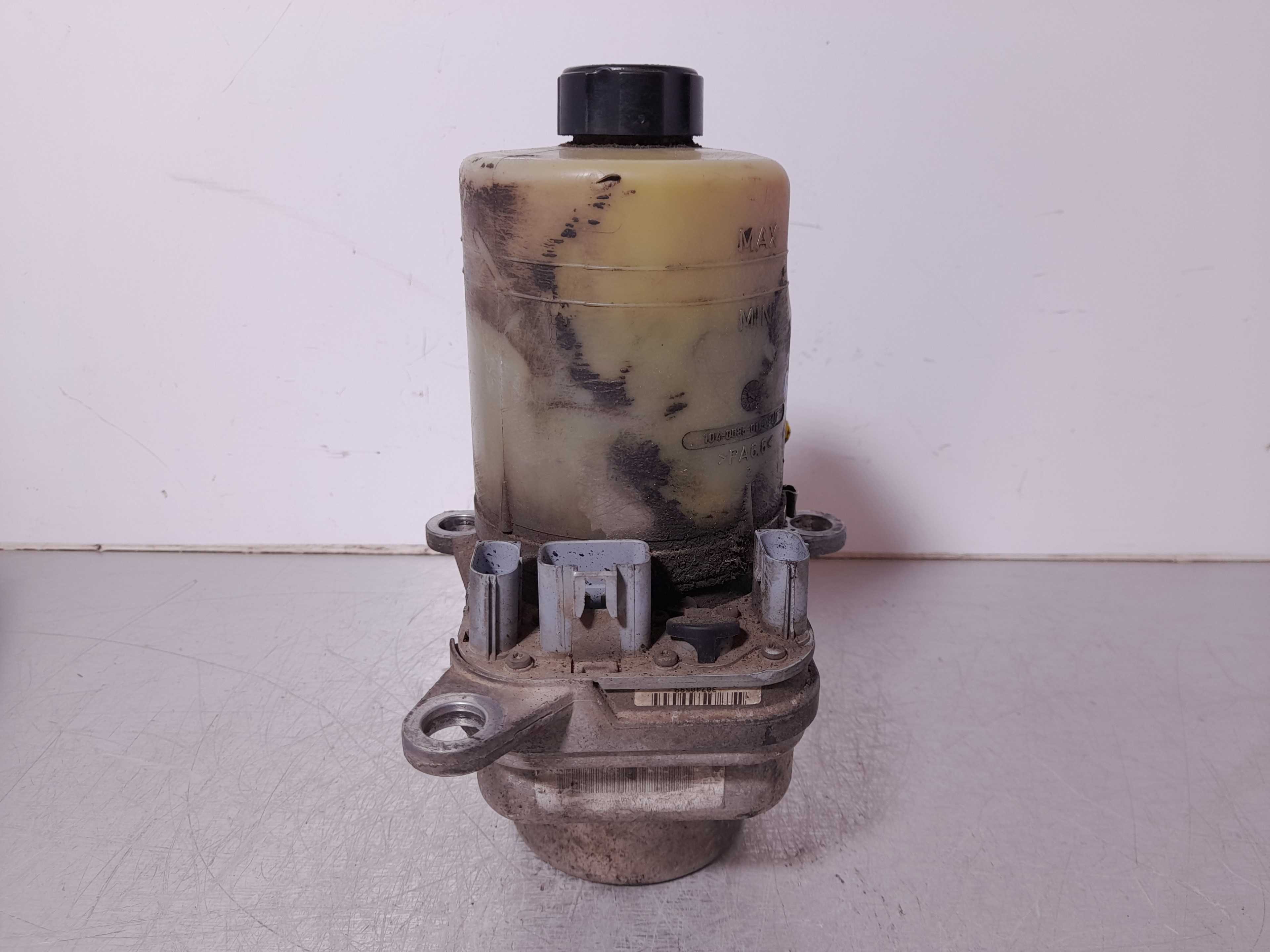 Recambio de bomba servodireccion para ford focus berlina (cap) ambiente (d) referencia OEM IAM 1040085011094F  
