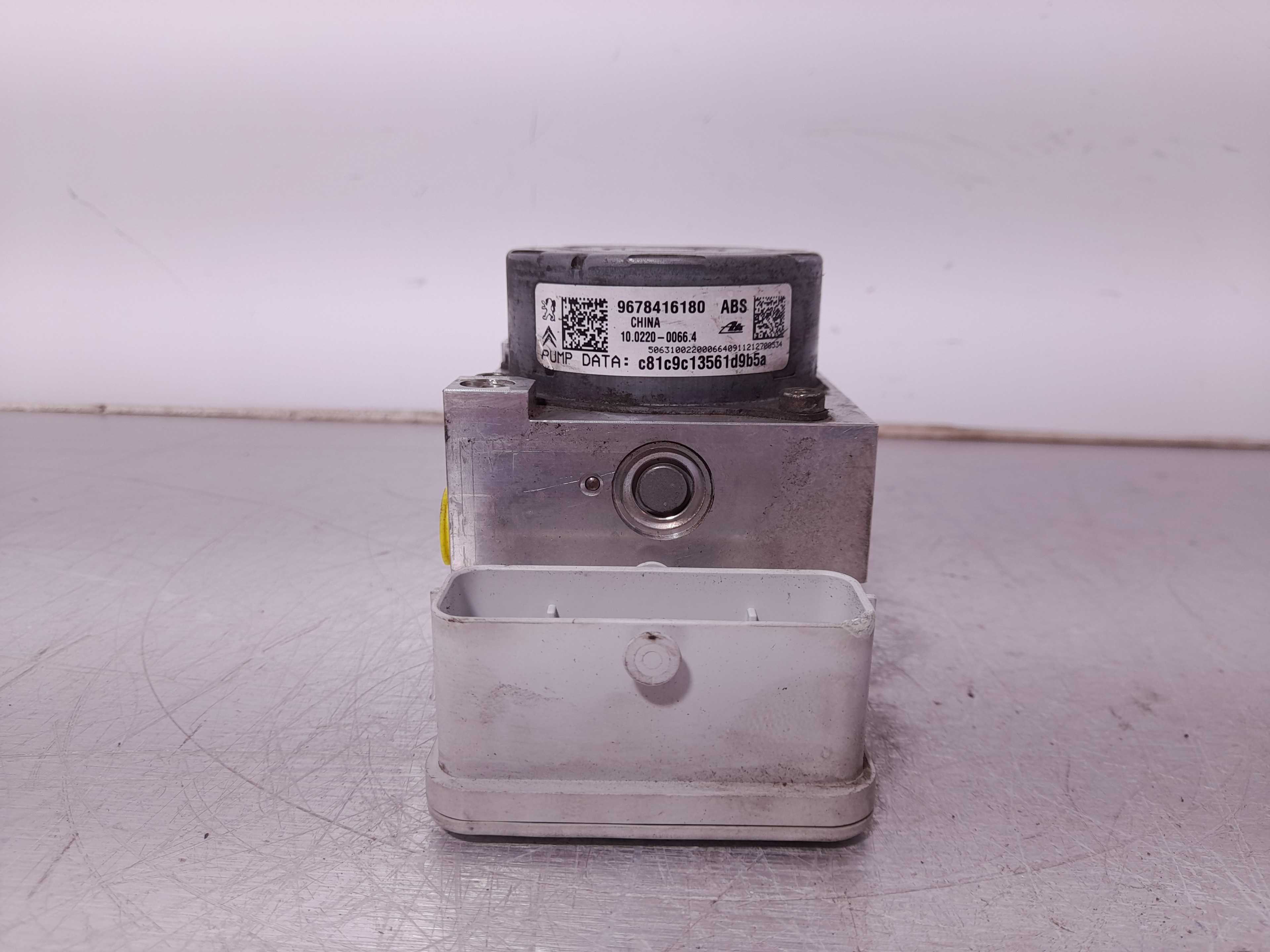 Recambio de abs para citroën c3 picasso 1.6 hdi fap referencia OEM IAM 9678416180  