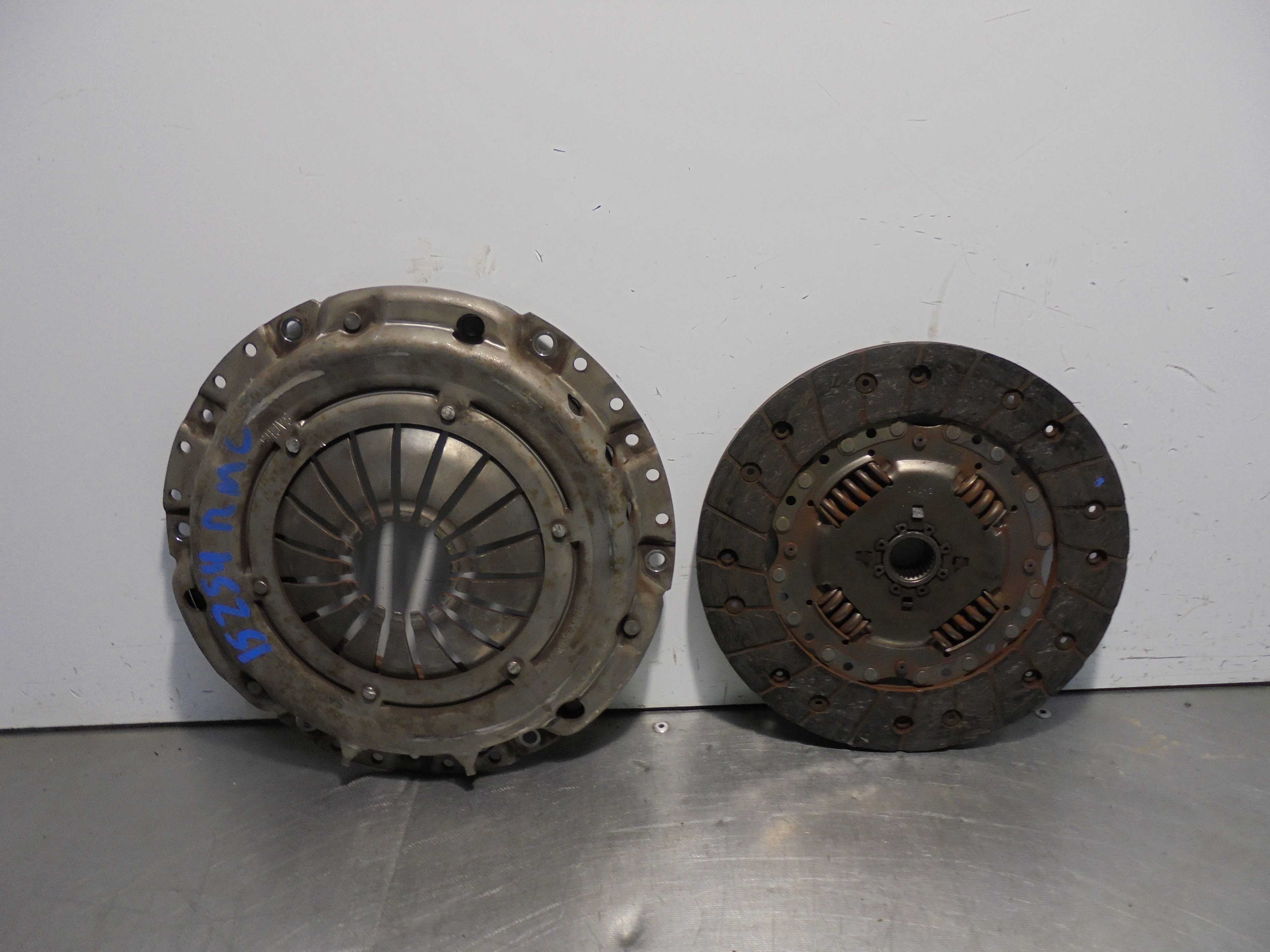 Recambio de kit embrague para seat ibiza (6l1) rock & roll referencia OEM IAM 3082194644 SACHS 