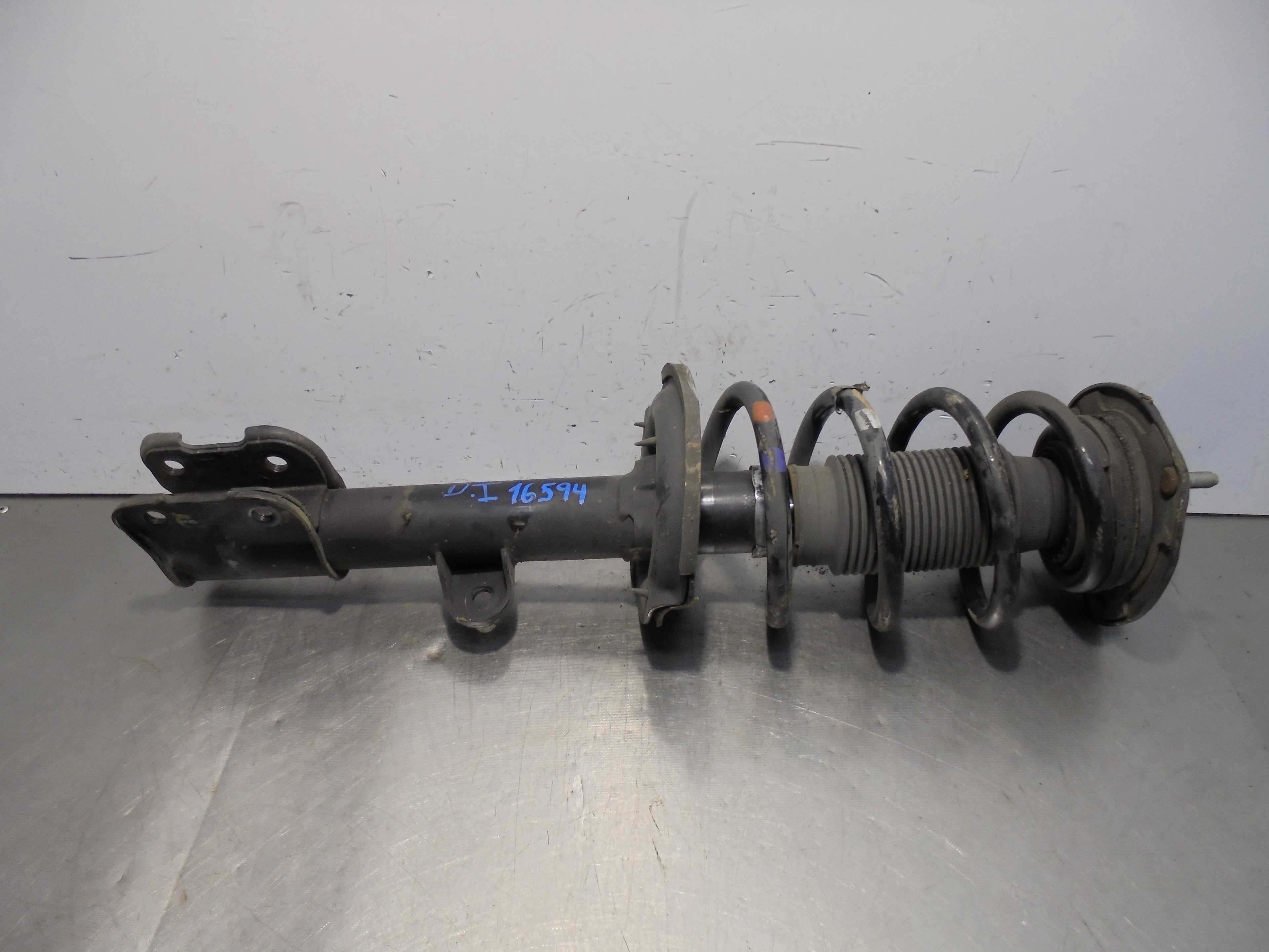 Recambio de amortiguador delantero izquierdo para kia sorento active 4wd referencia OEM IAM 546502P100  