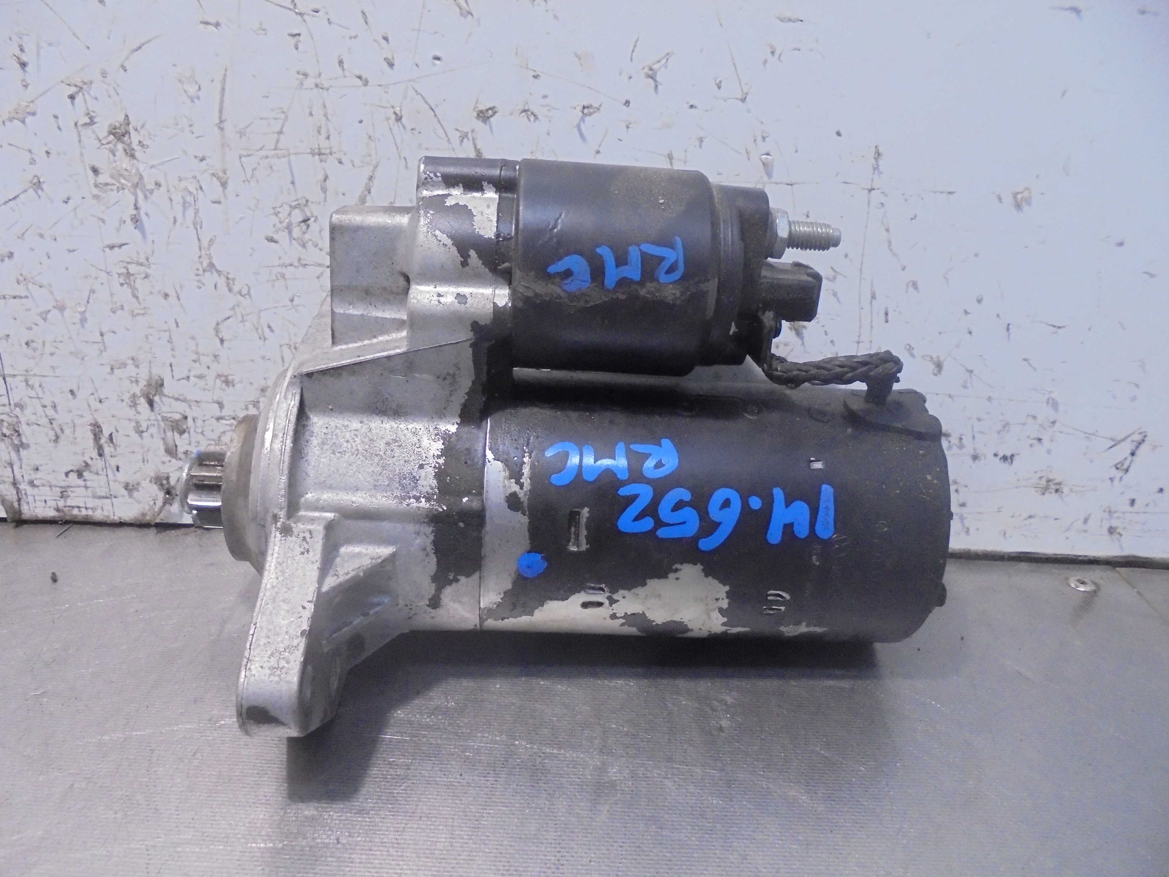 Recambio de motores de arranque para seat ibiza (6k1) referencia OEM IAM 020911023 BOSCH 
