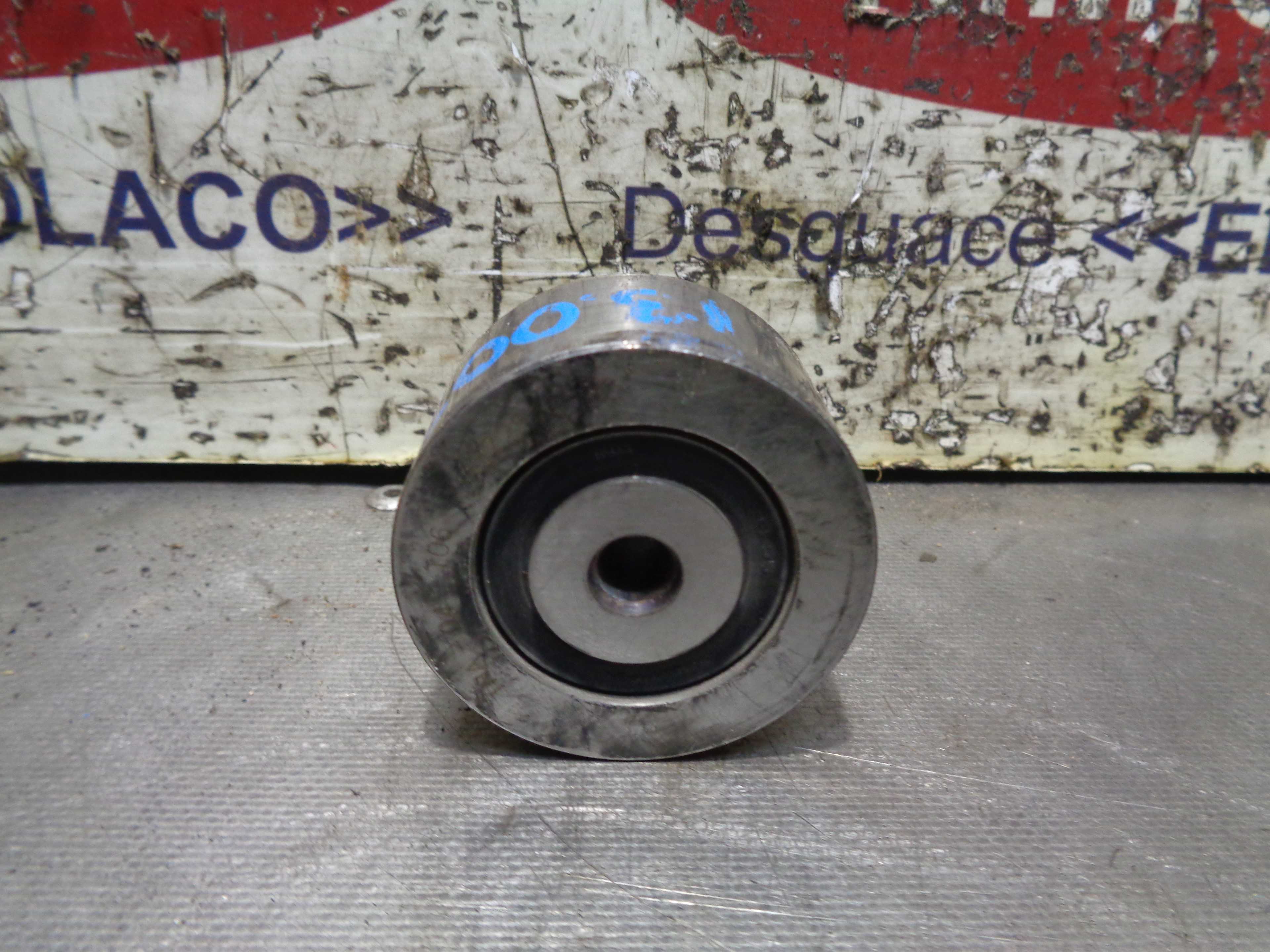 Recambio de rodillo correa auxiliar para peugeot 307 (s1) xr clim referencia OEM IAM   