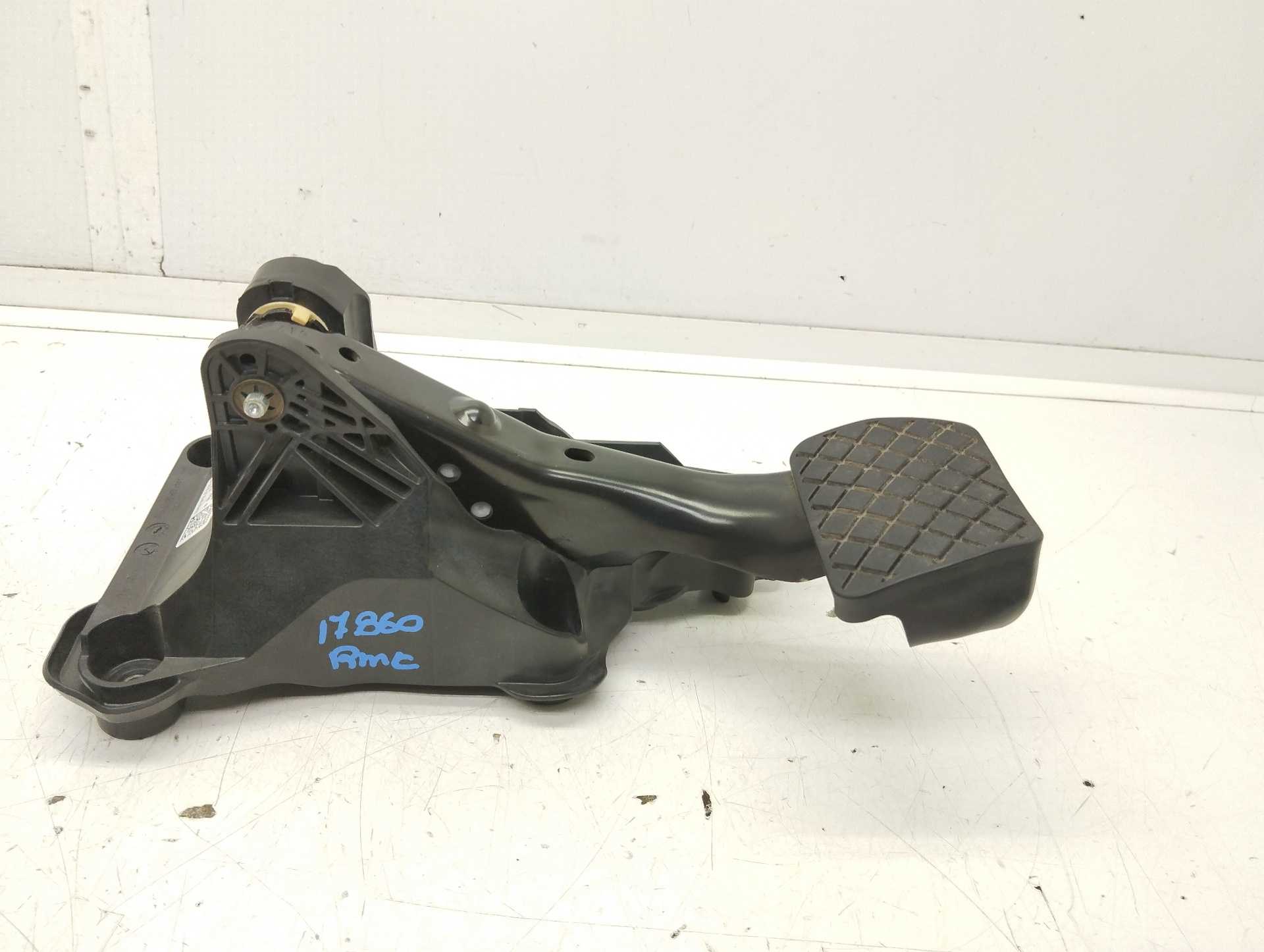 Recambio de pedal freno para volkswagen polo 1.0 tsi referencia OEM IAM 2Q1723058B 80057285 