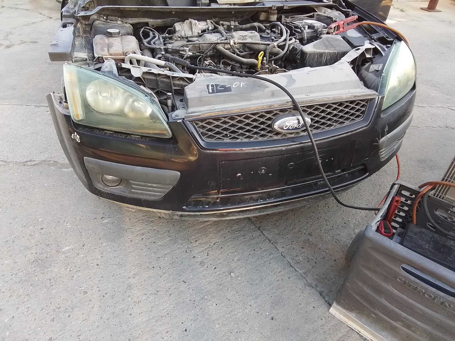 Recambio de paragolpes delantero para ford focus berlina (cap) referencia OEM IAM 4M5117757A  