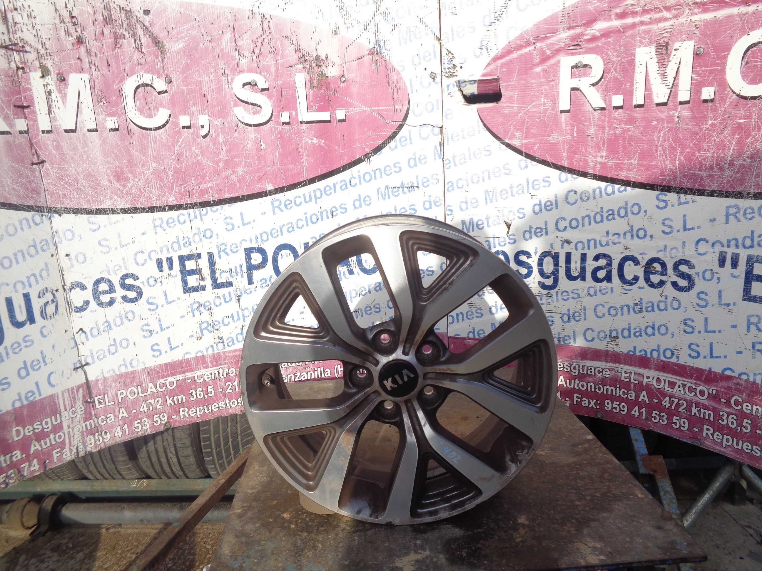 Recambio de llanta para kia sportage 1.6 cat referencia OEM IAM 529103W610  