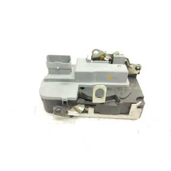 Recambio de cerradura puerta delantera derecha para peugeot 206+ 1.4 hdi referencia OEM IAM  9136S7 