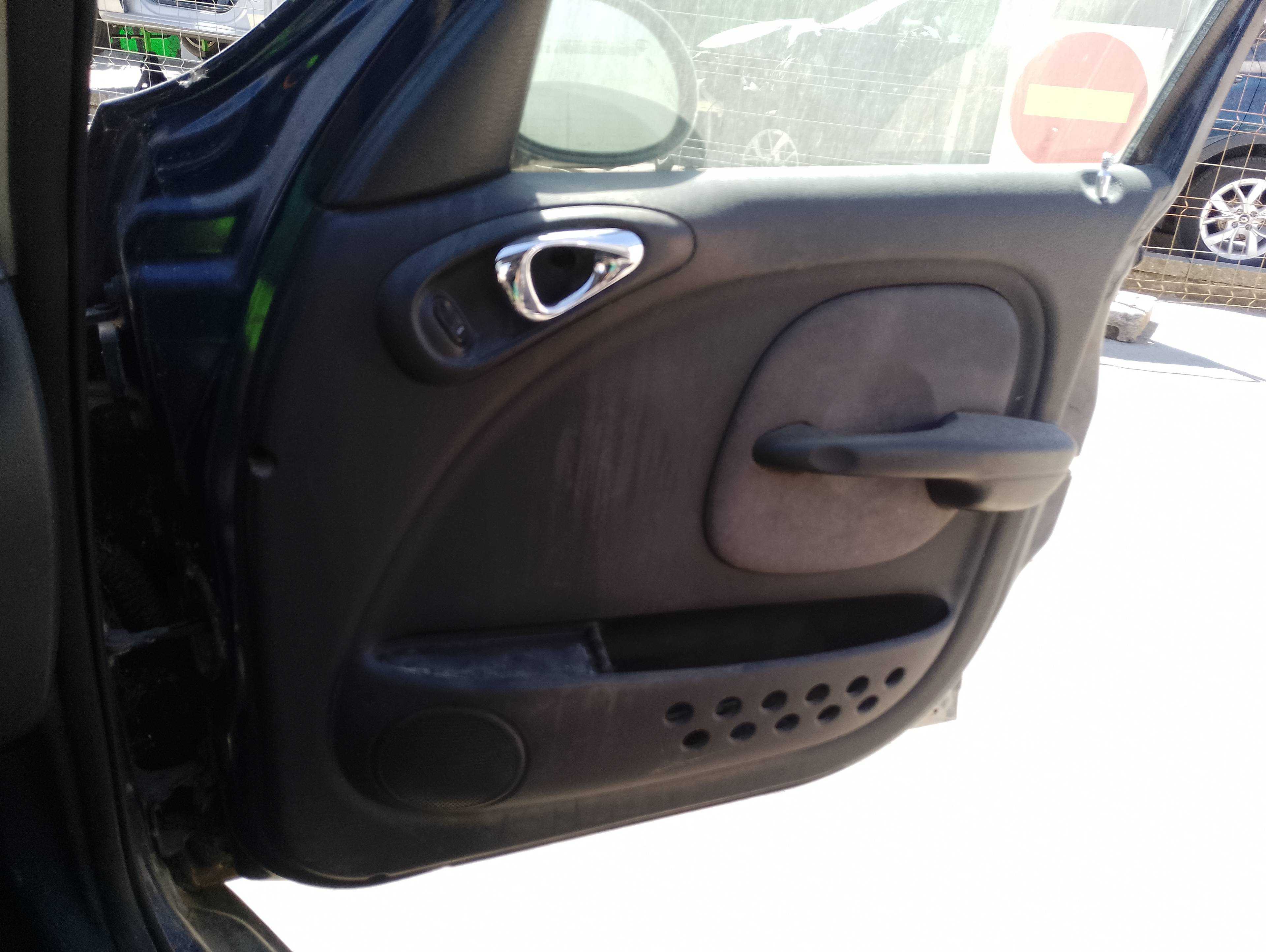 Recambio de guarnecido puerta delantera derecha para chrysler pt cruiser (pt) referencia OEM IAM   