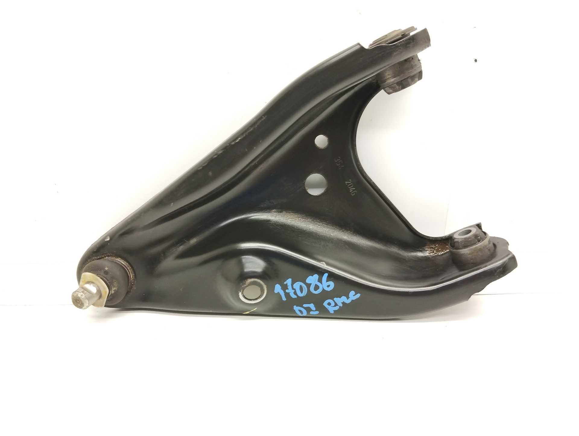 Recambio de brazo suspension inferior delantero izquierdo para dacia sandero stepway comfort referencia OEM IAM 545017081R 54501