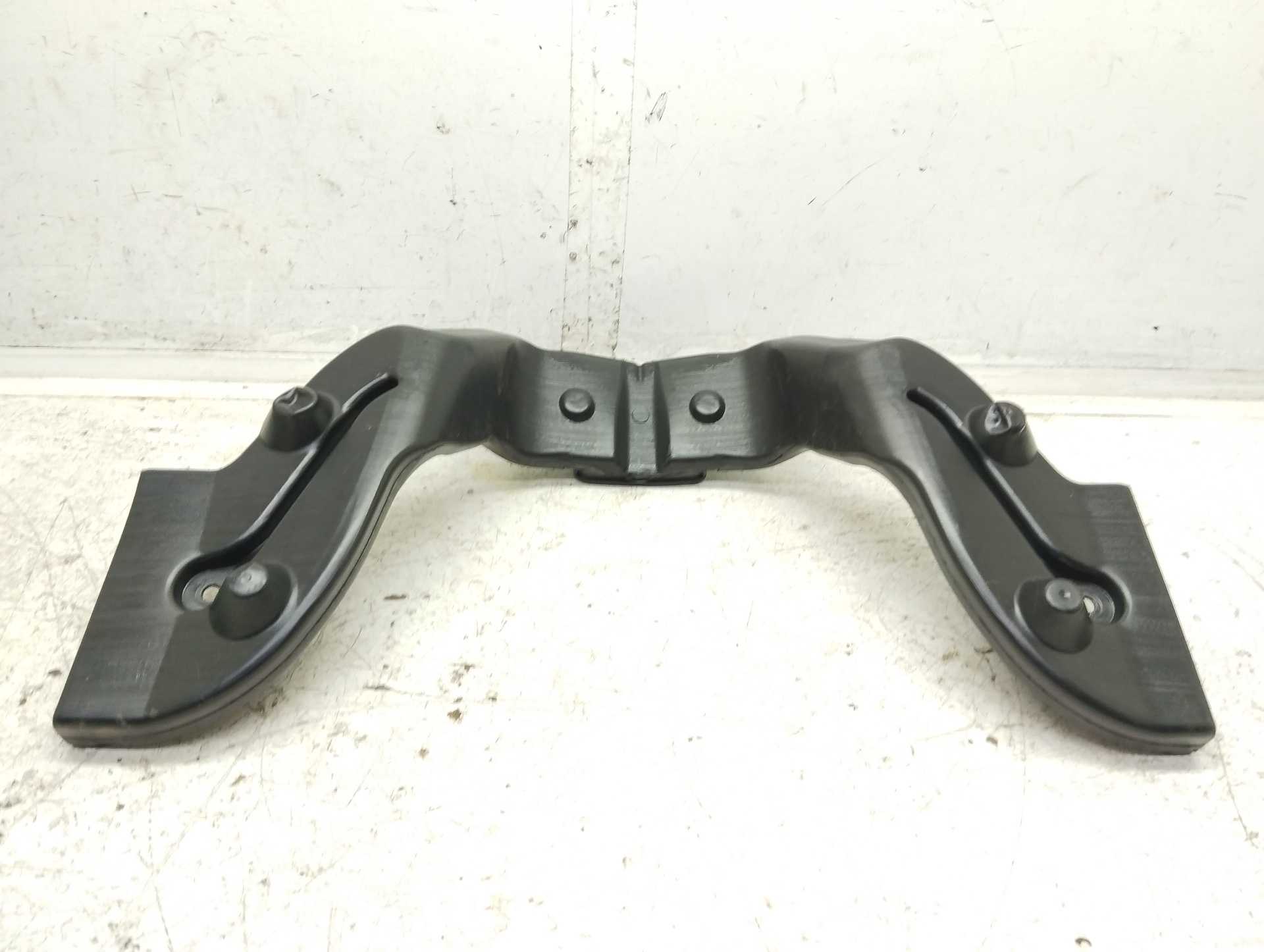 Recambio de tubo para mercedes-benz clase gle (w166) gle 350 d 4matic referencia OEM IAM A1668312600  