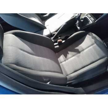 ASIENTO DELANTERO DERECHO 