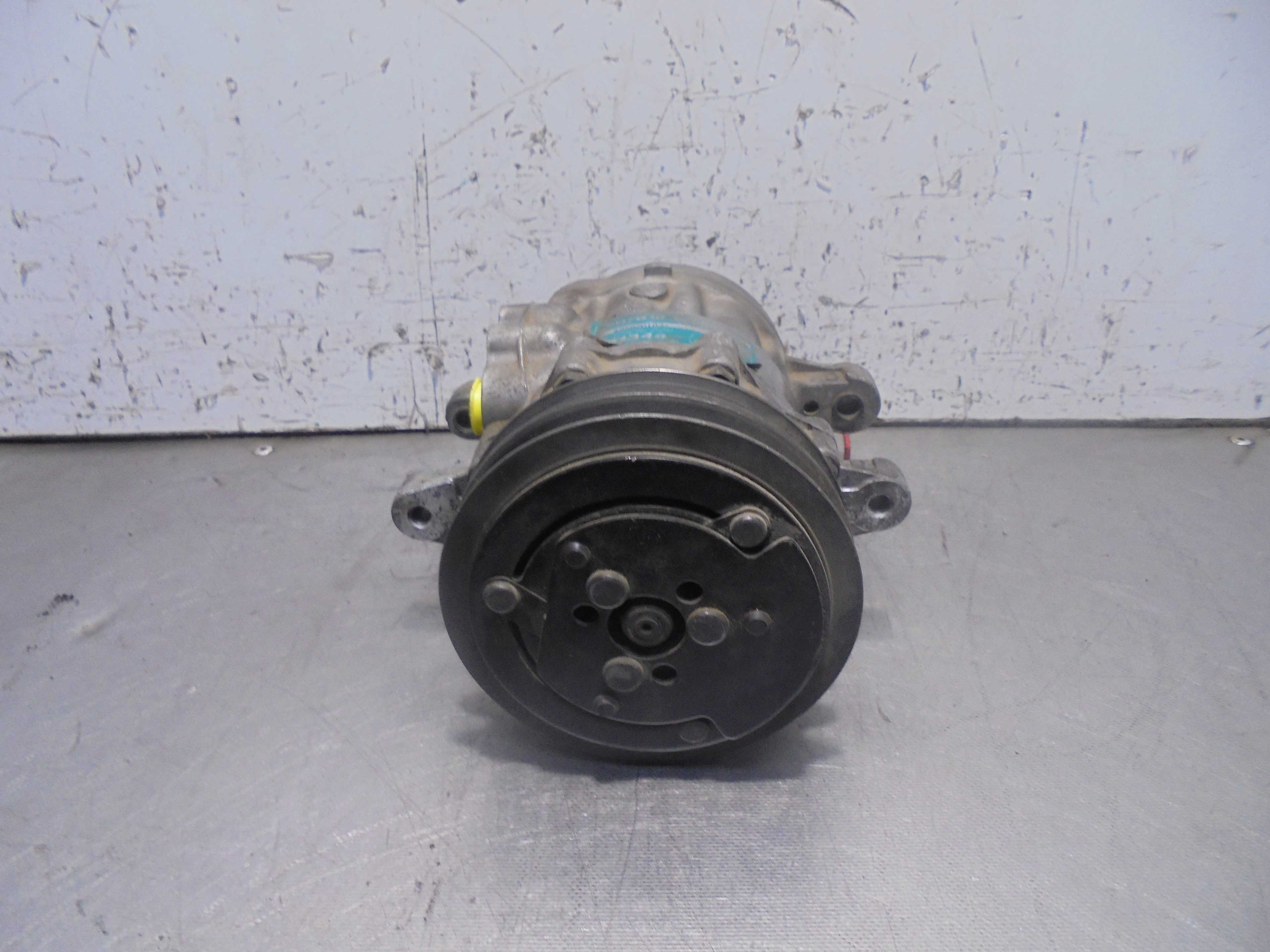 Recambio de compresor aire acondicionado para fiat punto berlina (188) 1.9 d (i) referencia OEM IAM SD7B10 SANDEN 