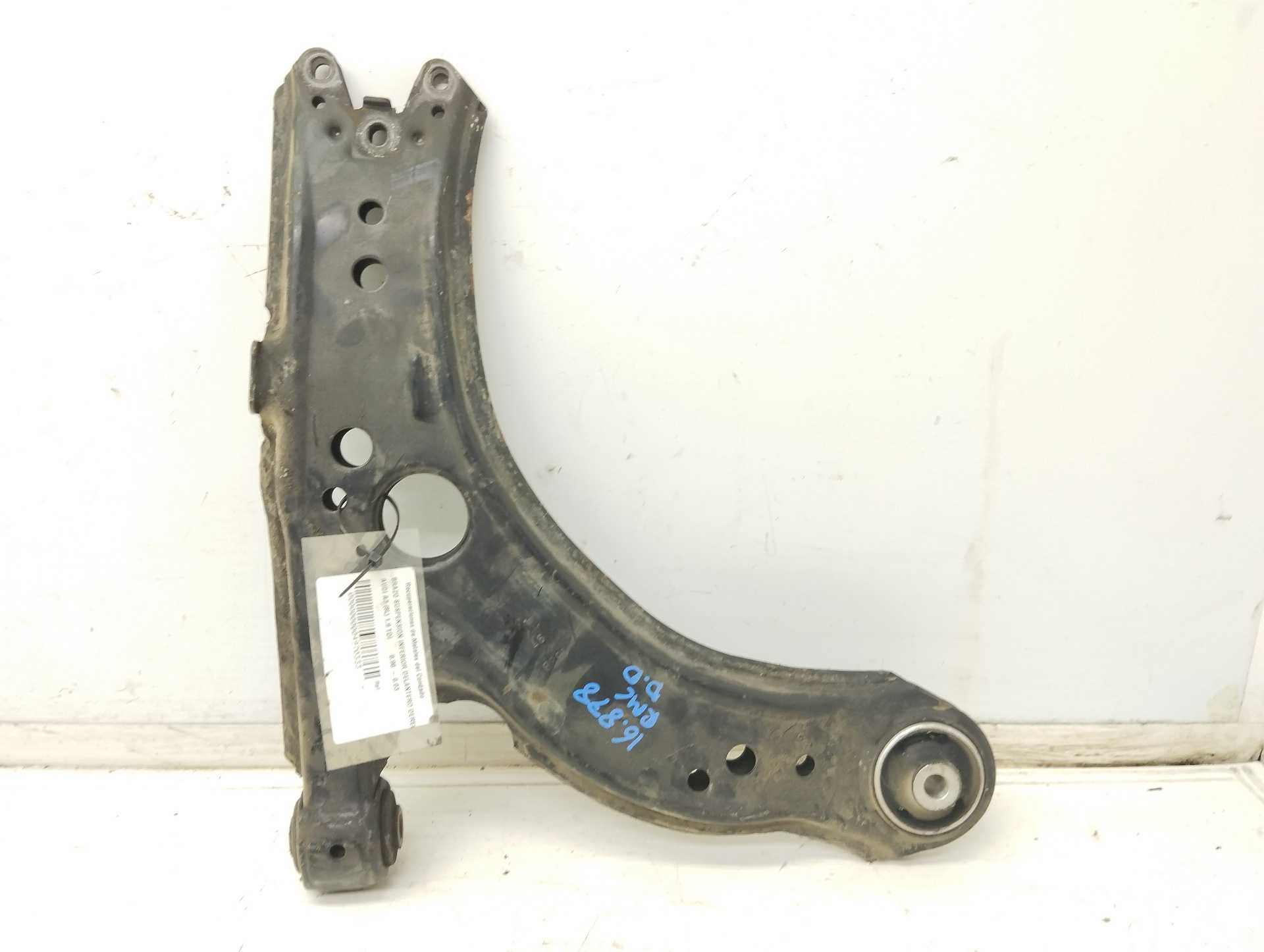 Recambio de brazo suspension inferior delantero derecho para audi a3 (8l) 1.9 tdi referencia OEM IAM   