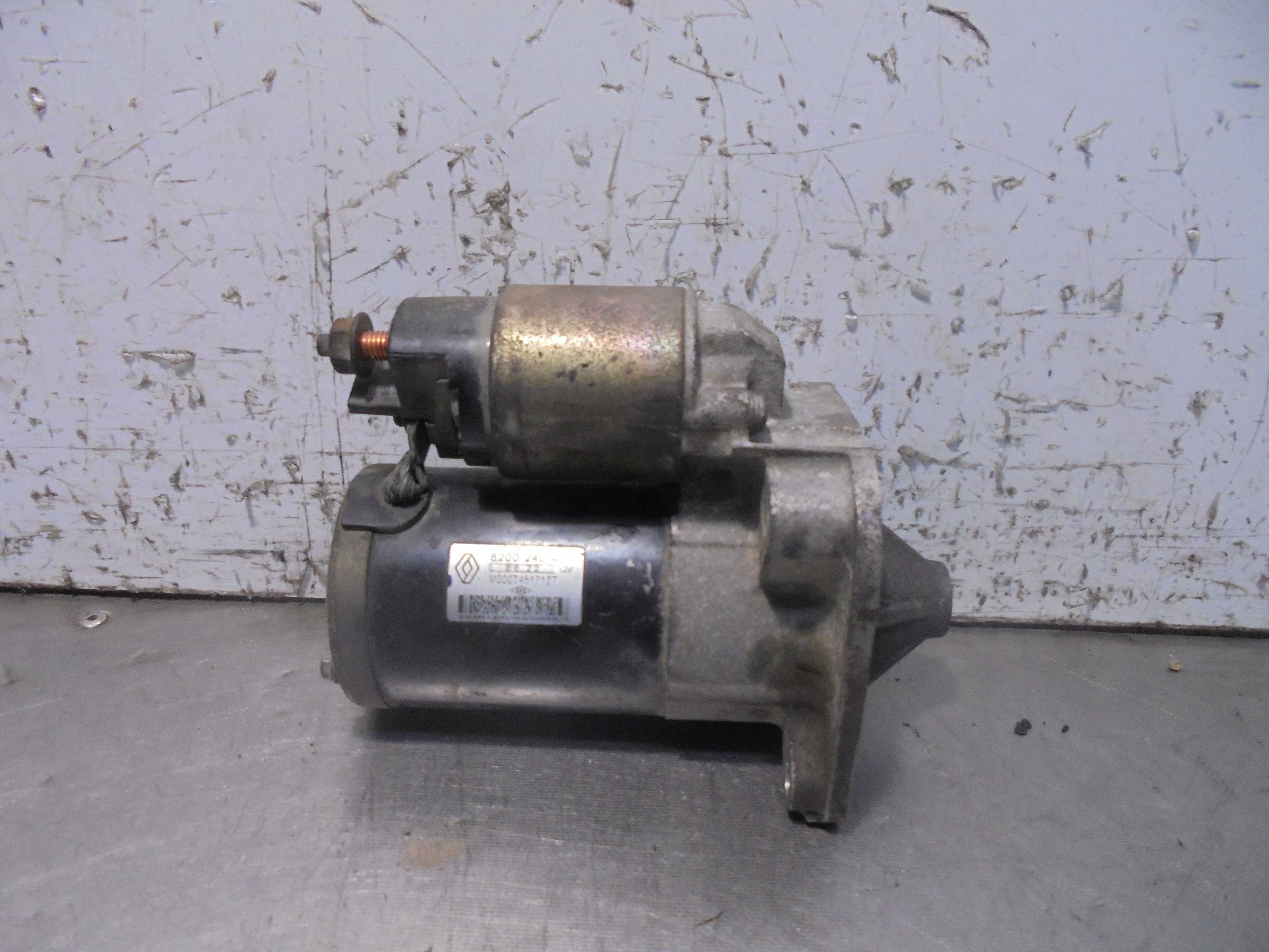 Recambio de motores de arranque para dacia logan ambiance referencia OEM IAM 8200240487 MITSUBISHI 