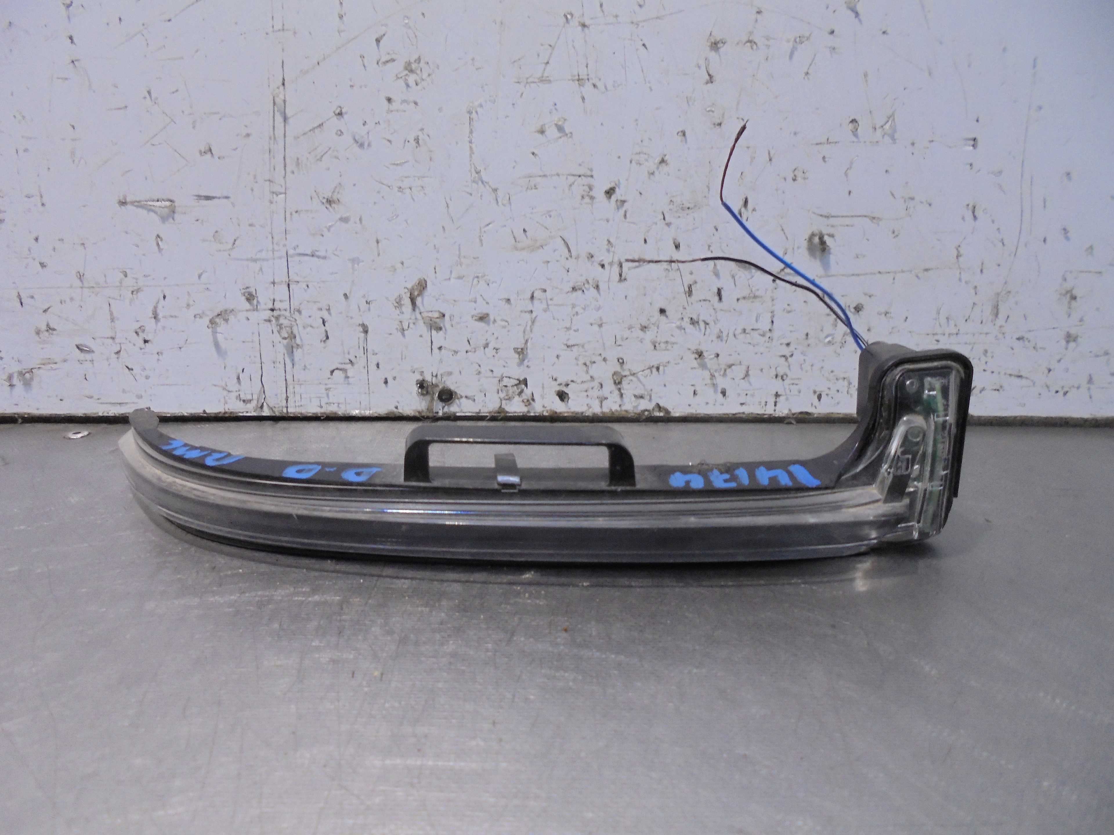 Recambio de piloto retrovisor para peugeot 3008 active referencia OEM IAM   