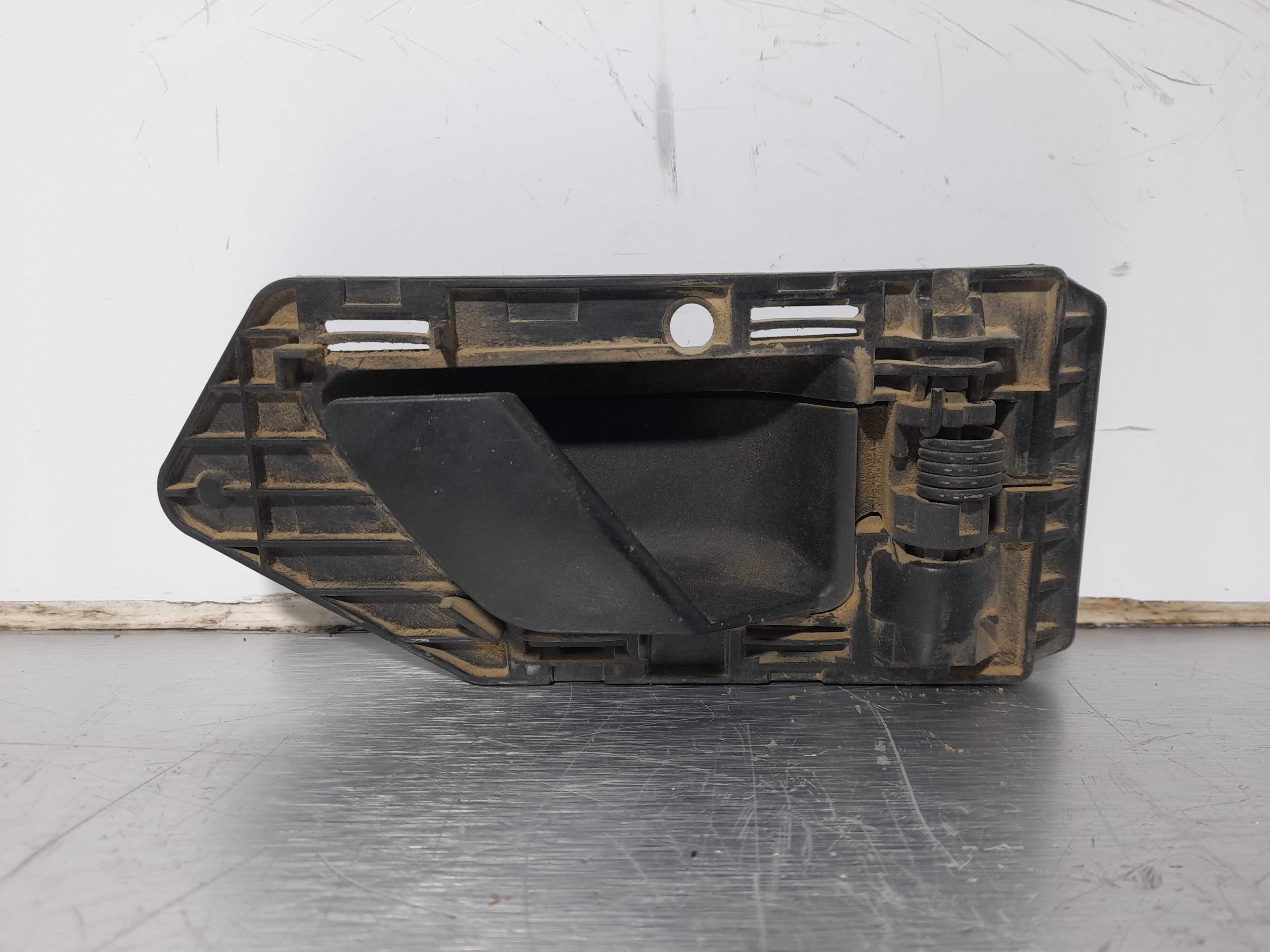Recambio de maneta interior delantera derecha para peugeot partner (s2) combi pro referencia OEM IAM 9621422877  